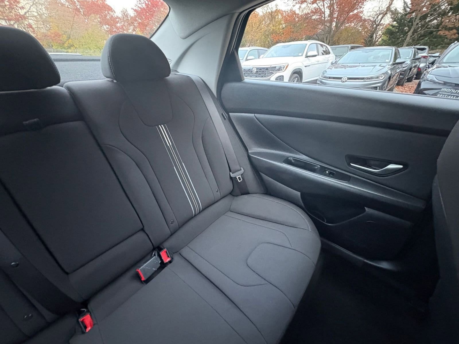 Thumbnail: 2025 Hyundai Elantra - 33