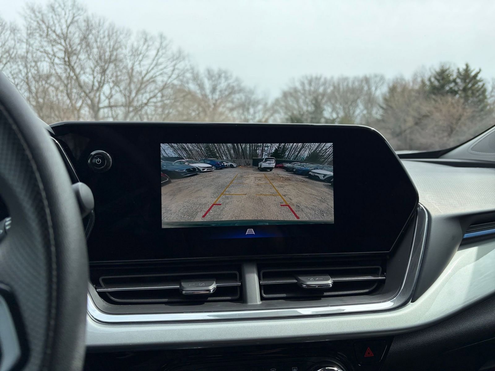 Thumbnail: 2025 Chevrolet Trax - 21