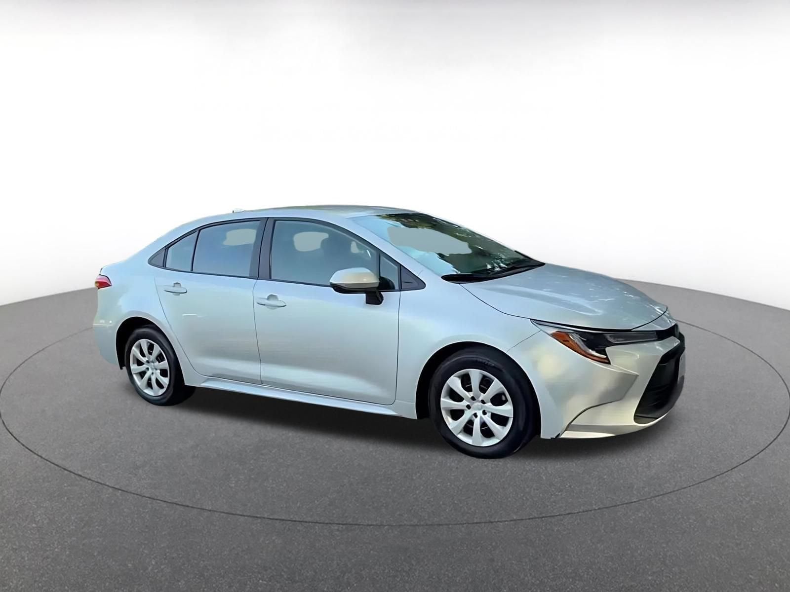 Thumbnail: 2025 Toyota Corolla - 14