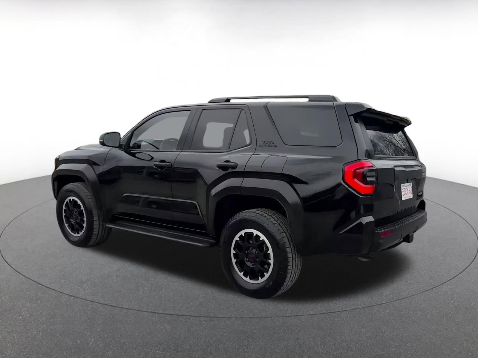 Thumbnail: 2025 Toyota 4Runner - 9