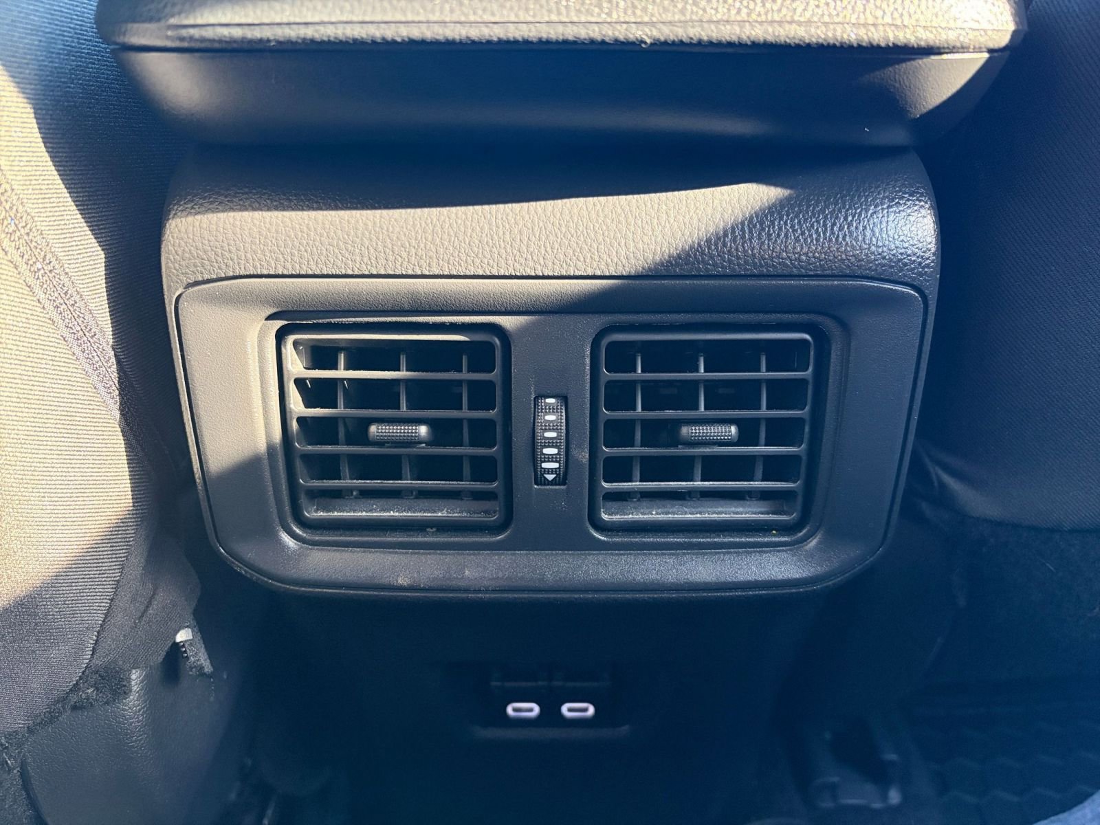 Thumbnail: 2024 Toyota RAV4 - 24