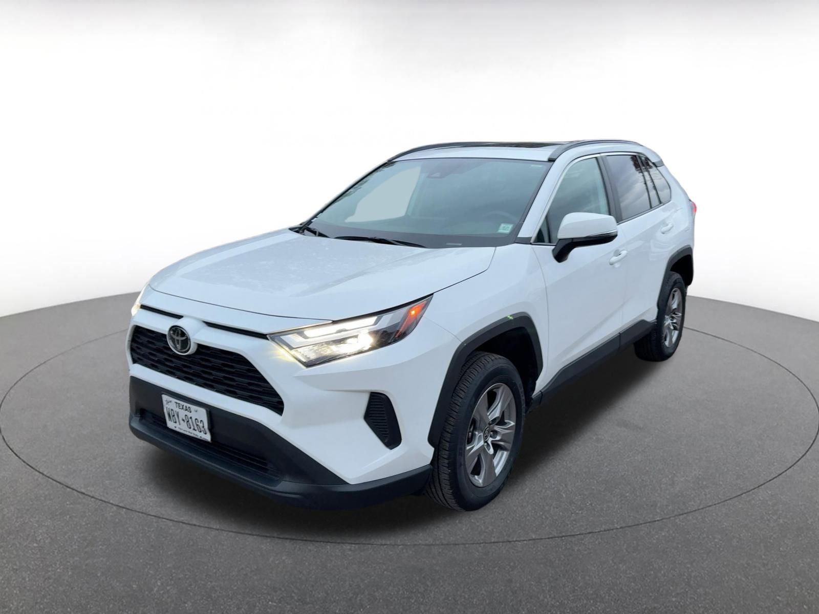 Thumbnail: 2025 Toyota RAV4 - 3