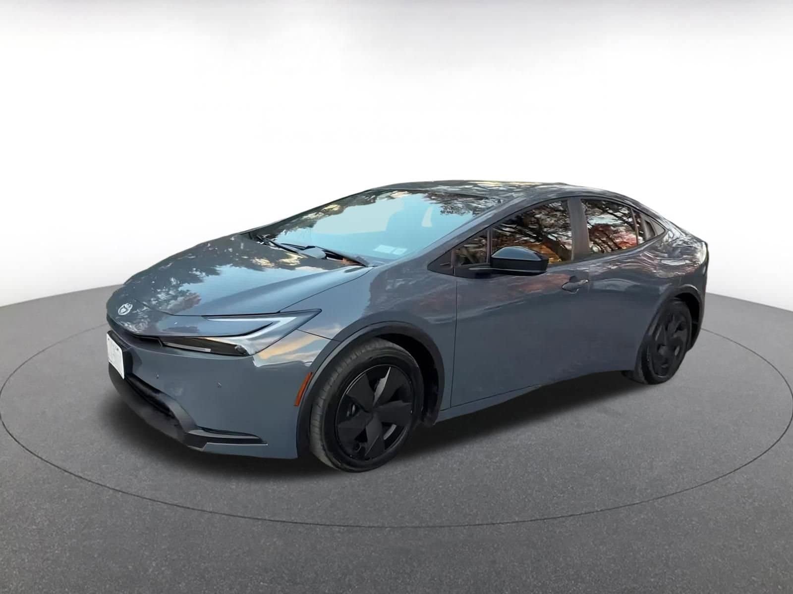Thumbnail: 2025 Toyota Prius - 8