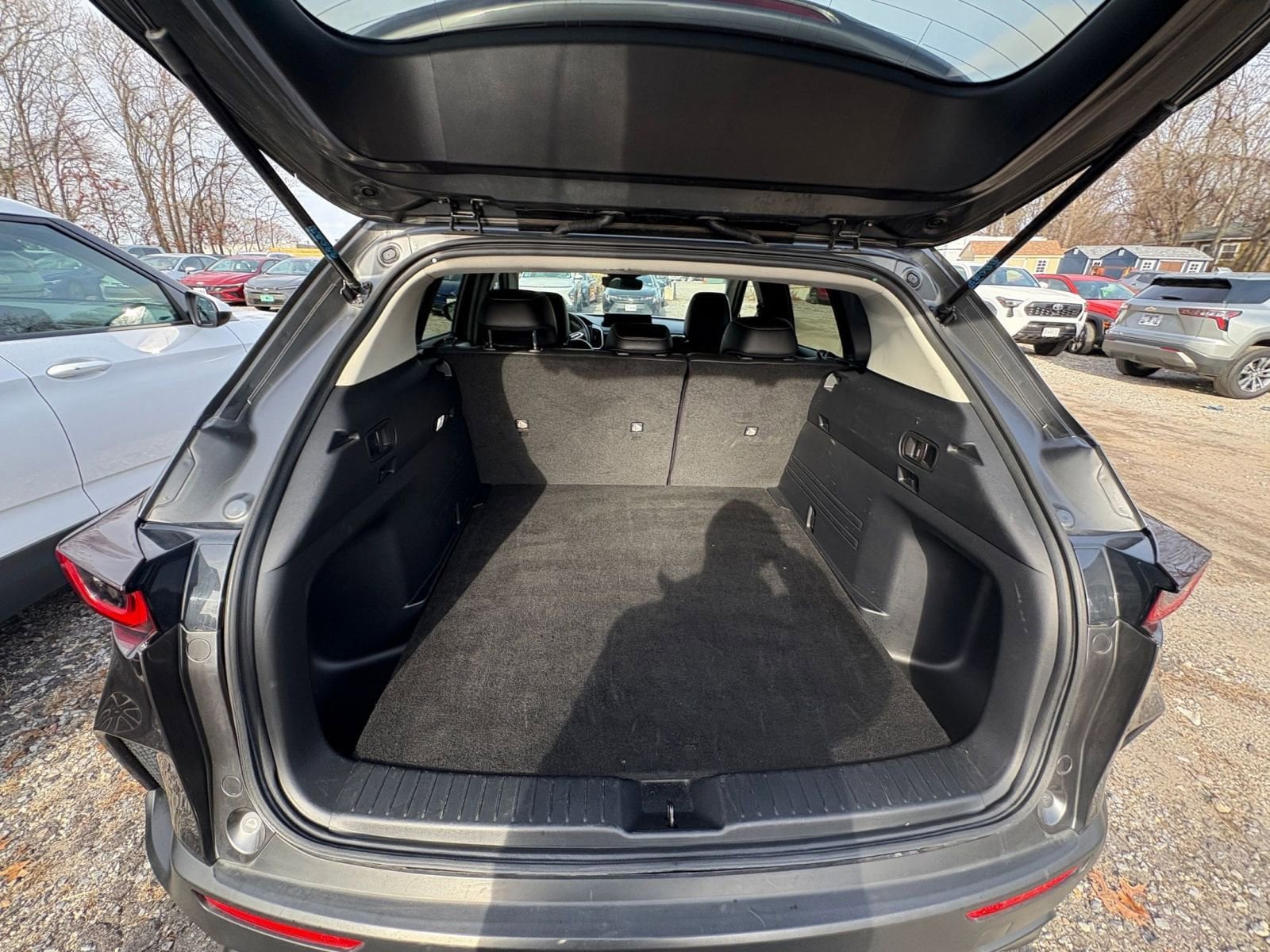 Thumbnail: 2025 Mazda CX-50 - 28