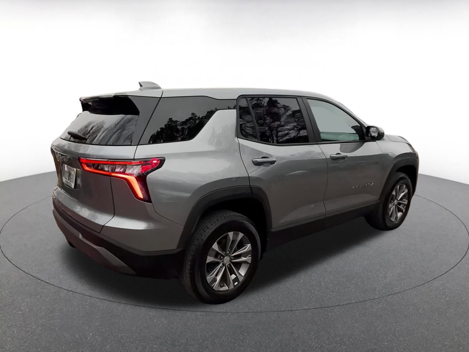 Thumbnail: 2025 Chevrolet Equinox - 15