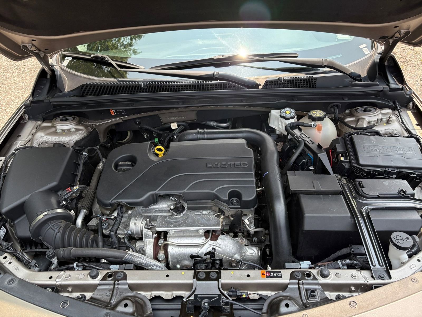 2023 Chevrolet Malibu LT 32