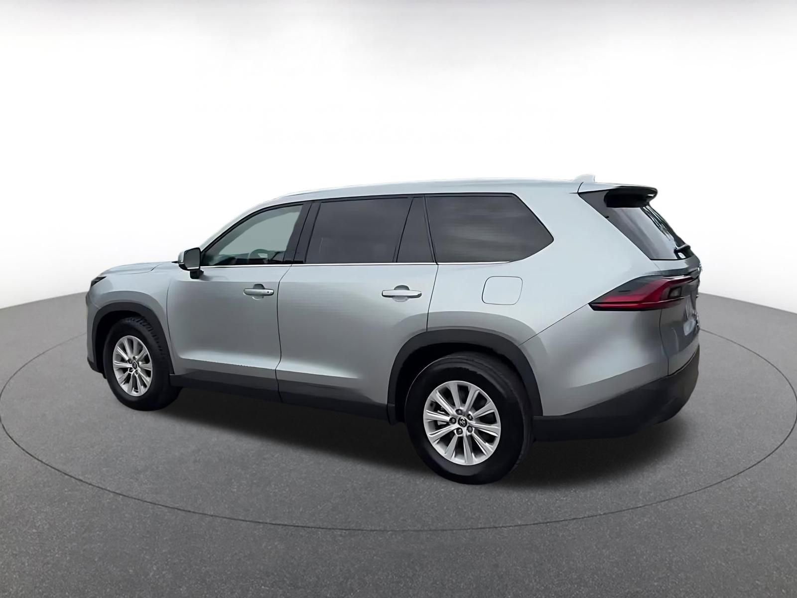 Thumbnail: 2025 Toyota Grand Highlander - 10