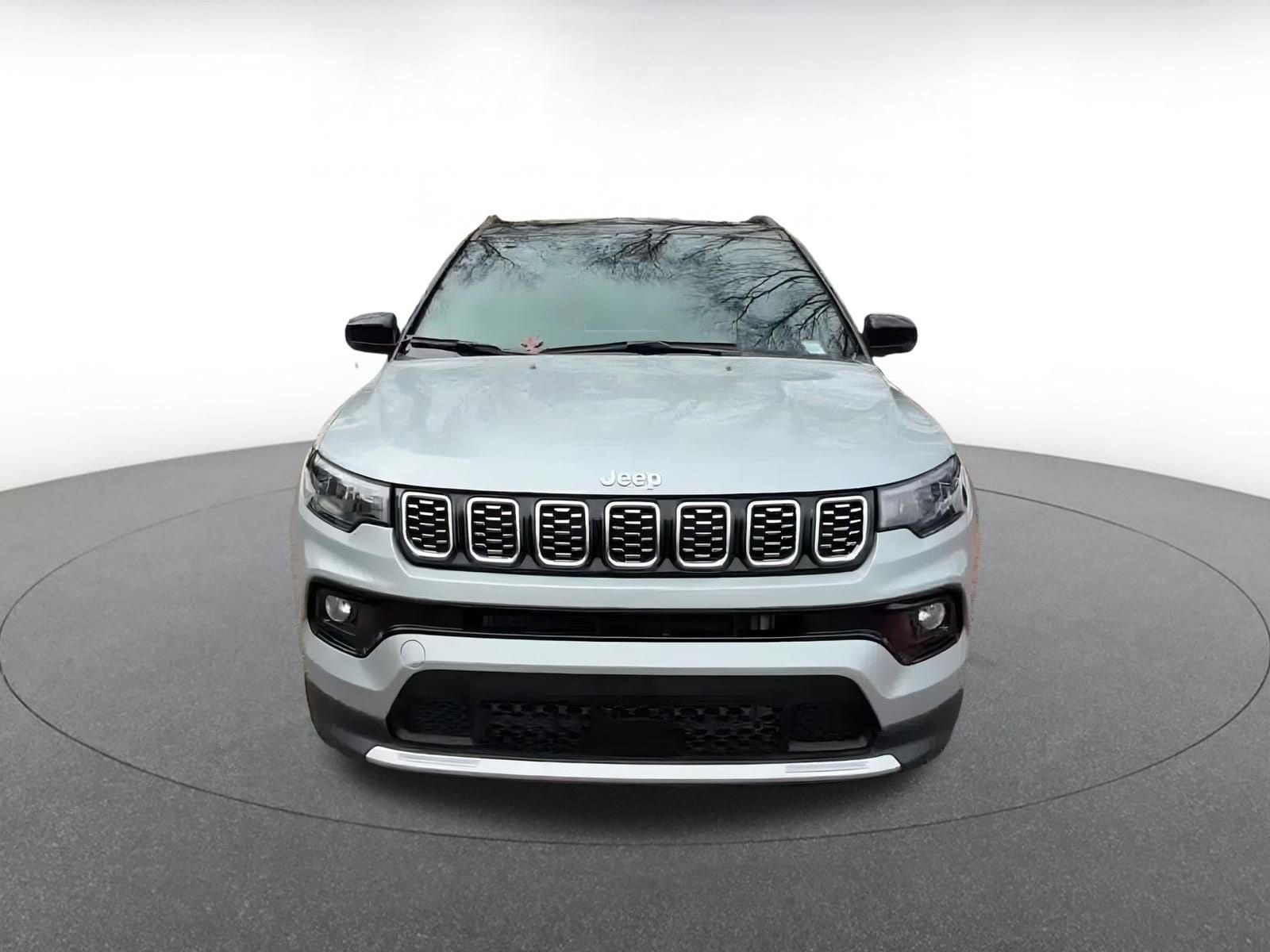 Thumbnail: 2025 Jeep Compass - 4