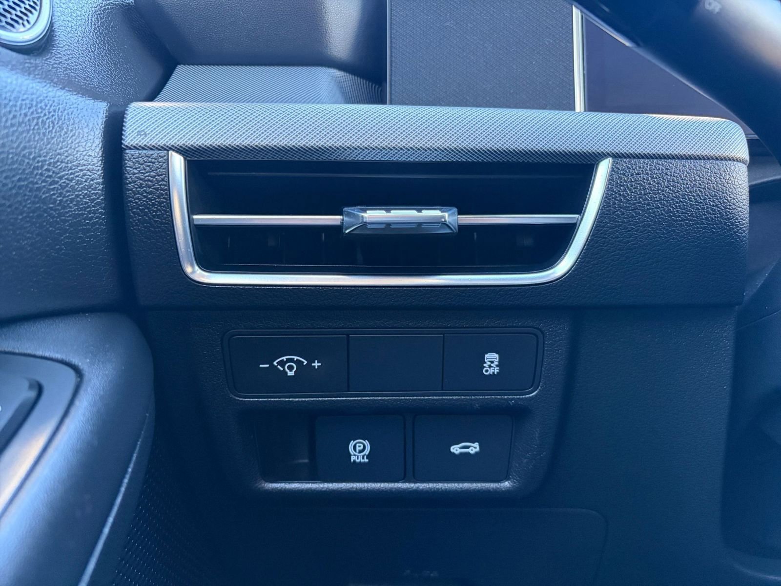 Thumbnail: 2025 Hyundai Sonata - 28