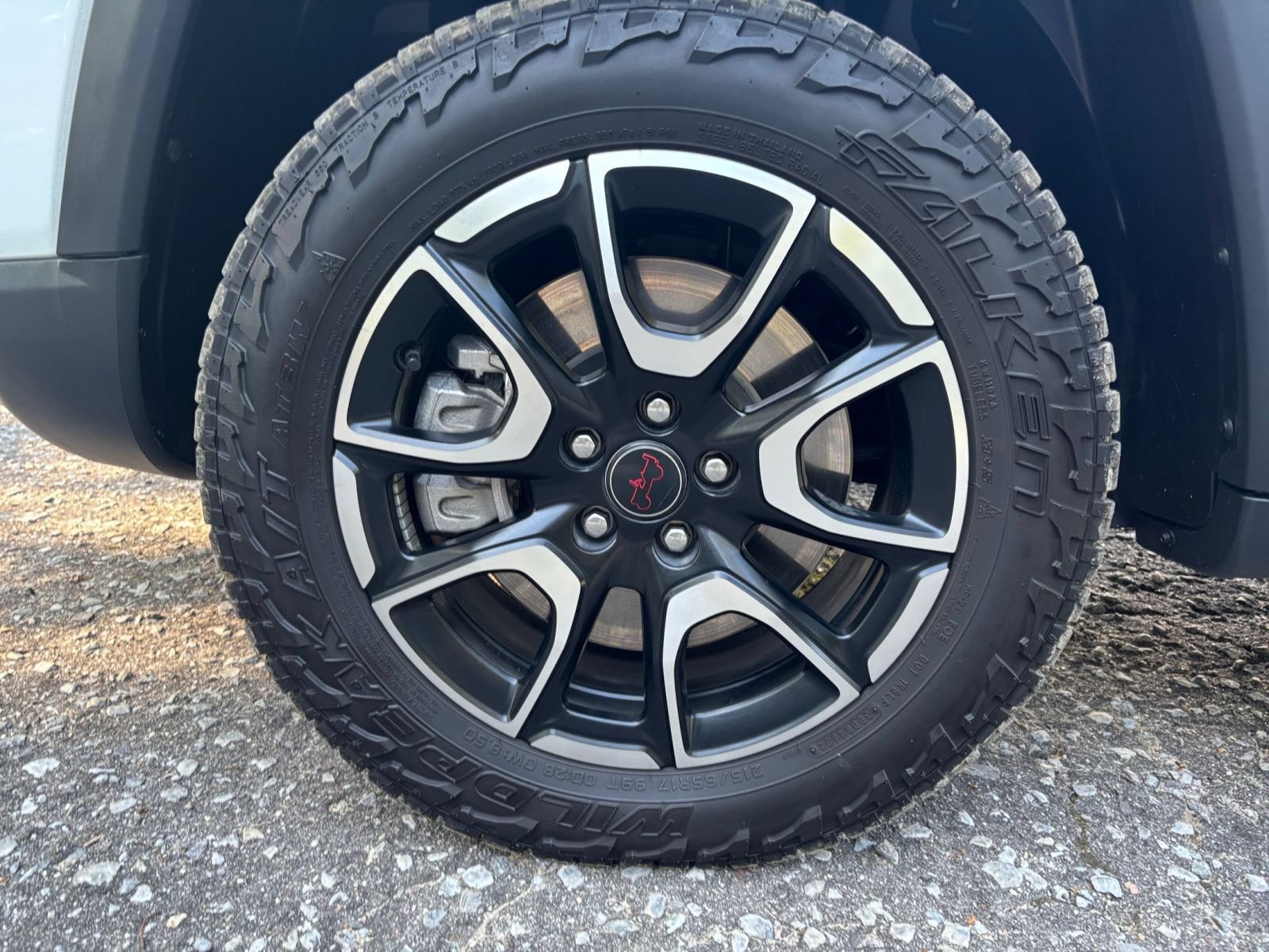 Thumbnail: 2025 Jeep Compass - 27