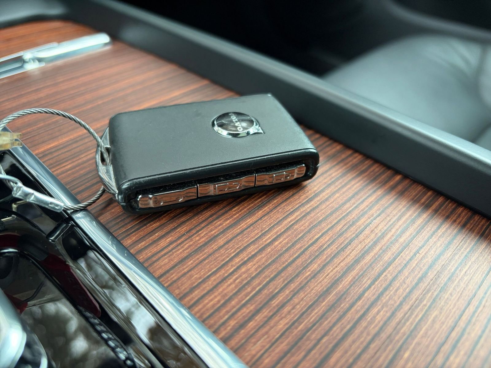 Thumbnail: 2025 Volvo S60 - 22