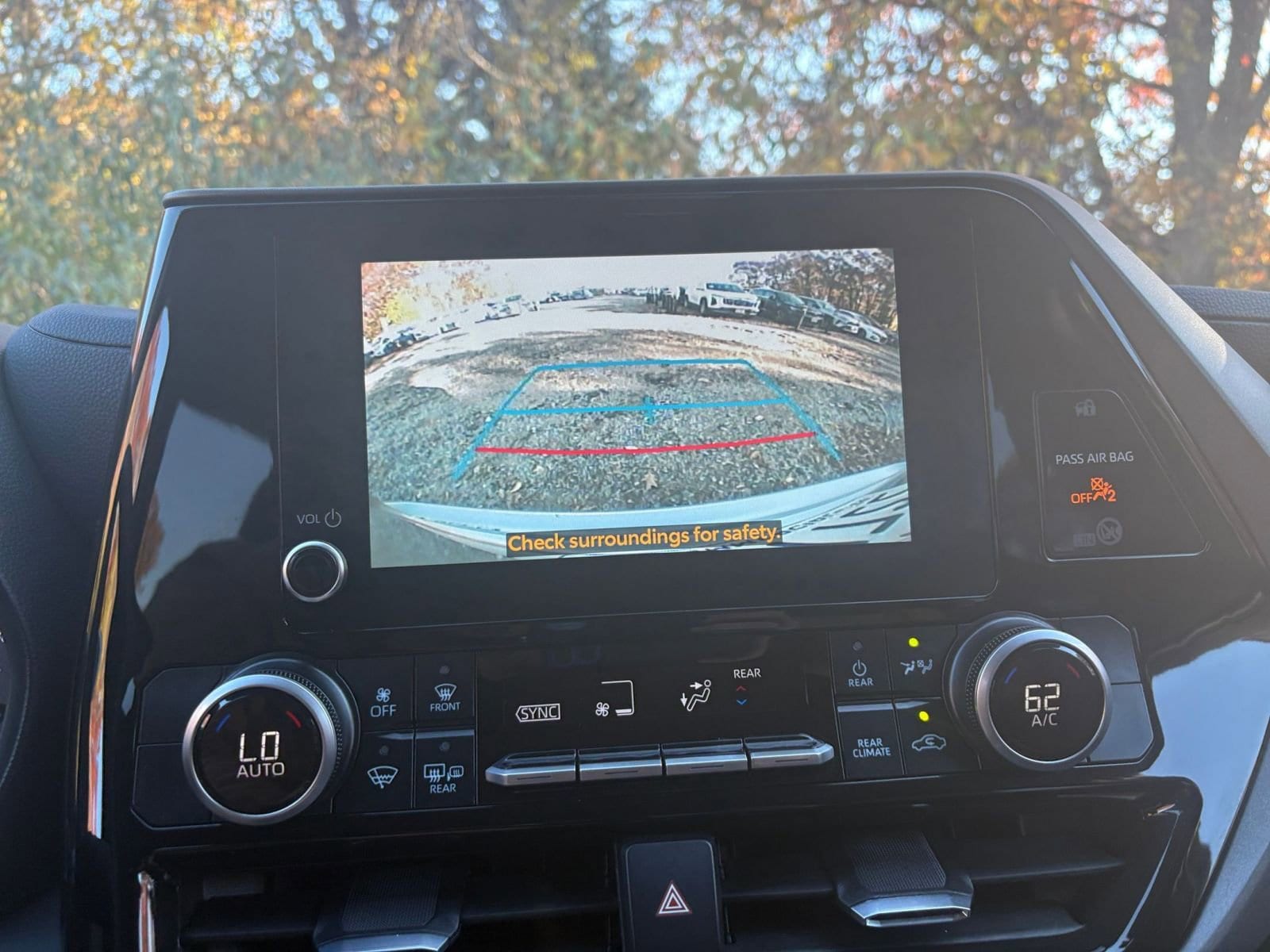 Thumbnail: 2025 Toyota Highlander - 17