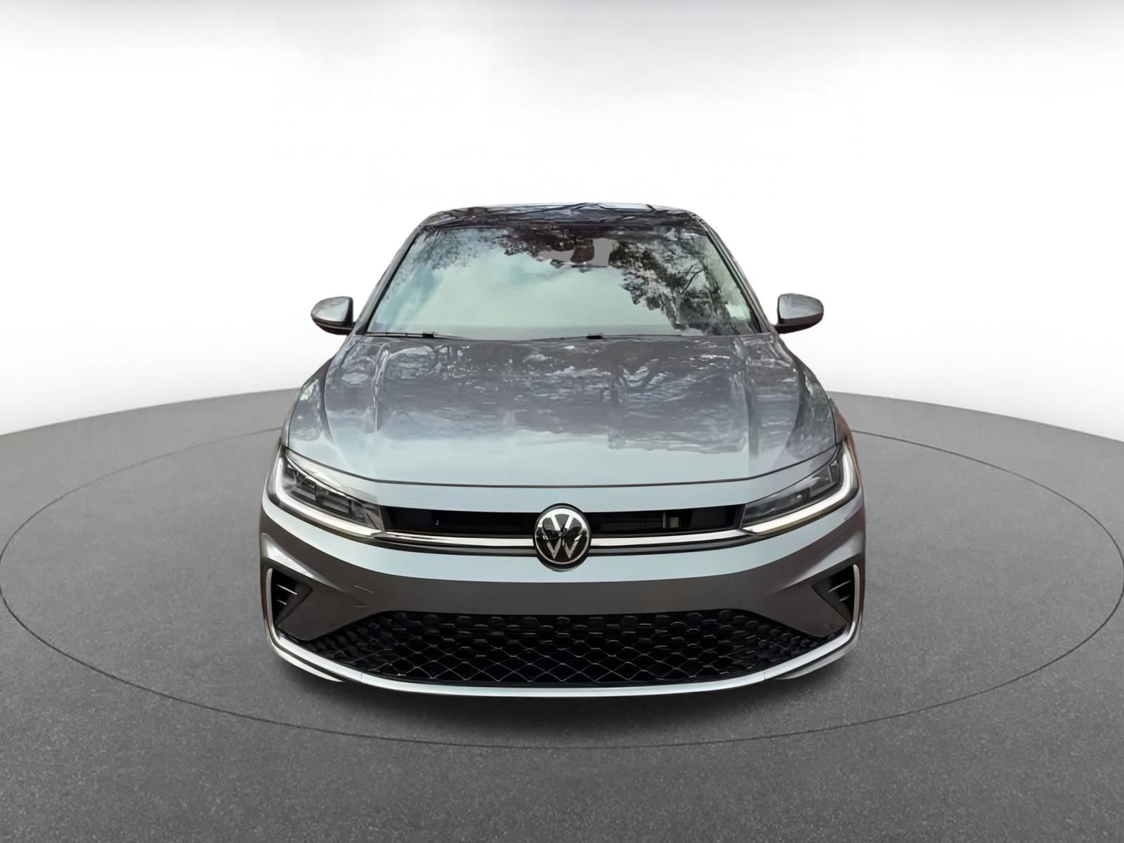 Thumbnail: 2025 Volkswagen Jetta - 16