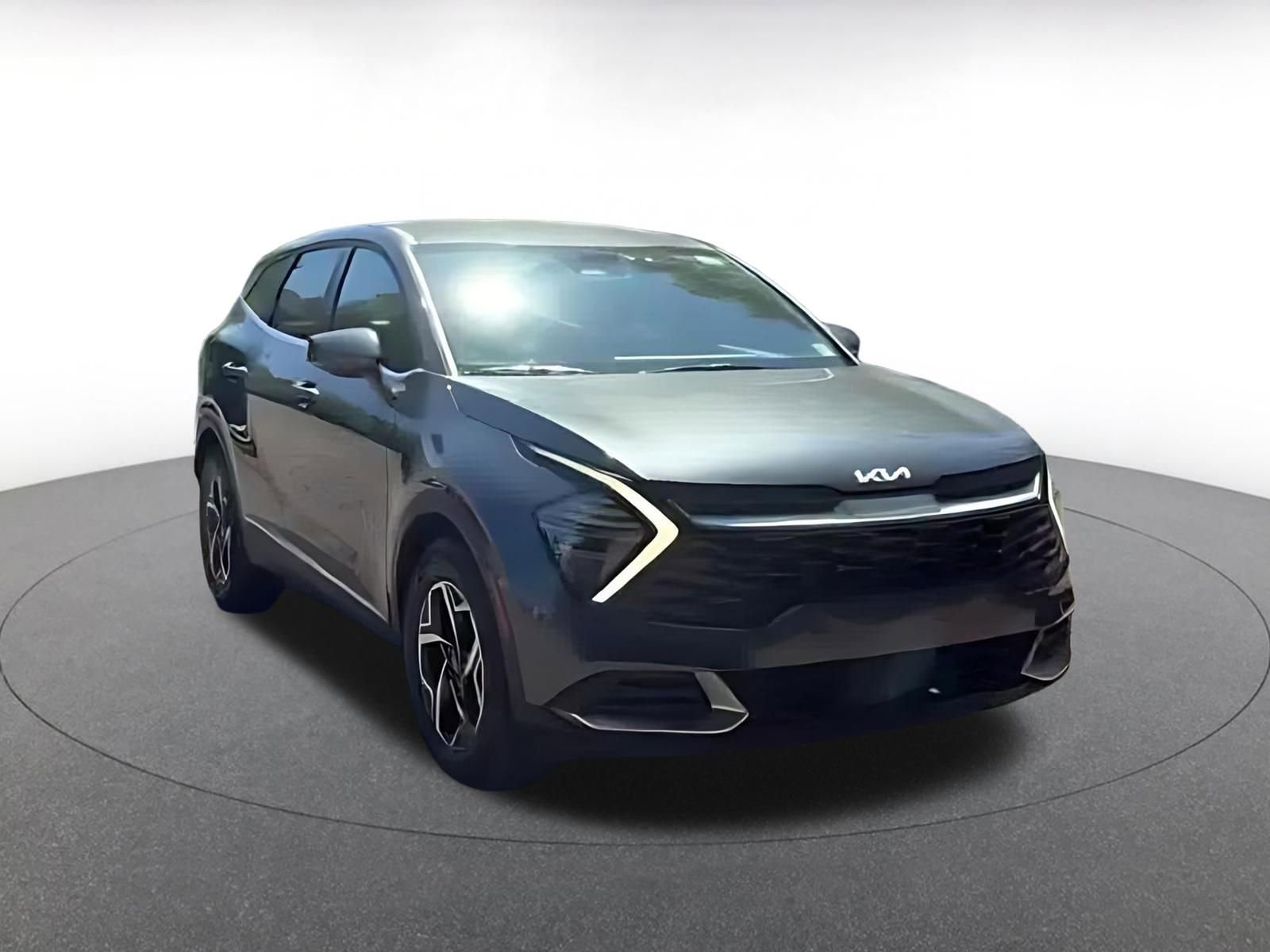 Thumbnail: 2025 Kia Sportage - 3