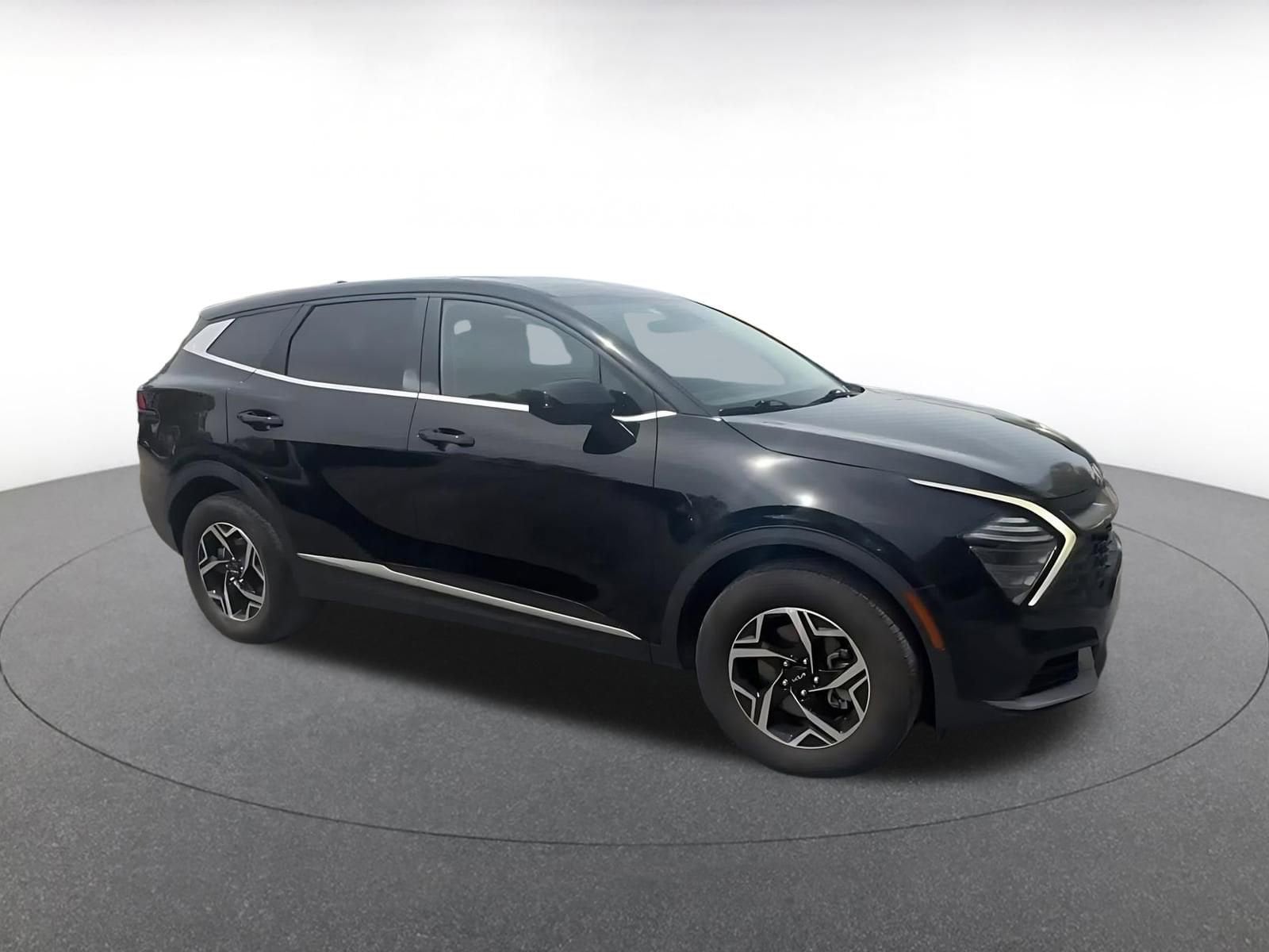 Thumbnail: 2025 Kia Sportage - 2