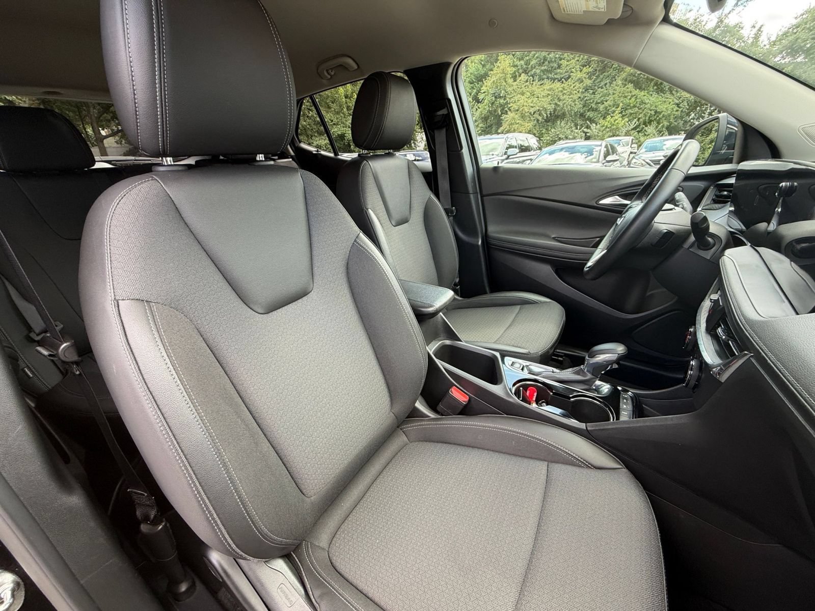 Thumbnail: 2025 Buick Encore GX - 34