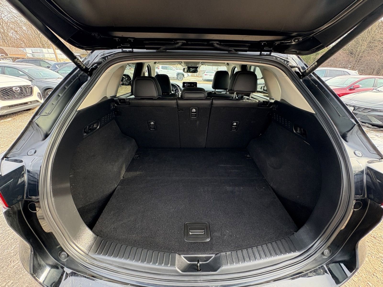 Thumbnail: 2025 Mazda CX-5 - 28