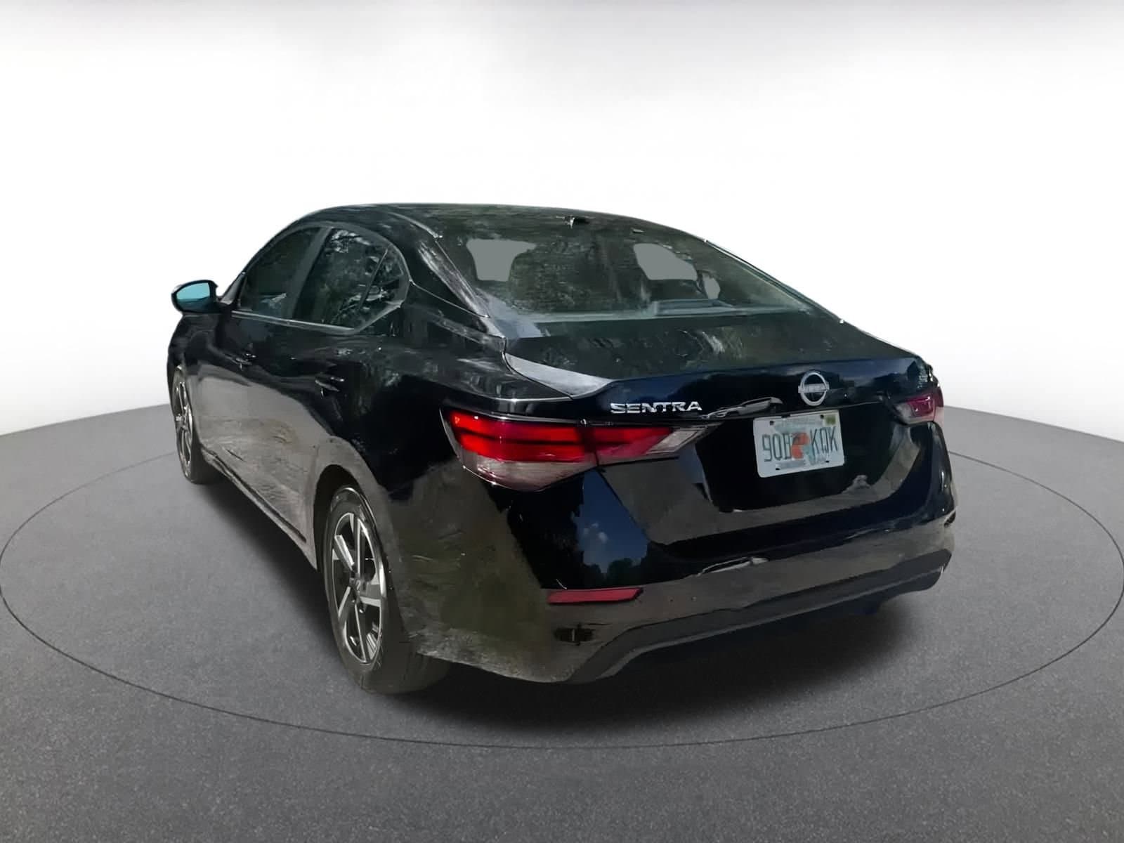 Thumbnail: 2024 Nissan Sentra - 11