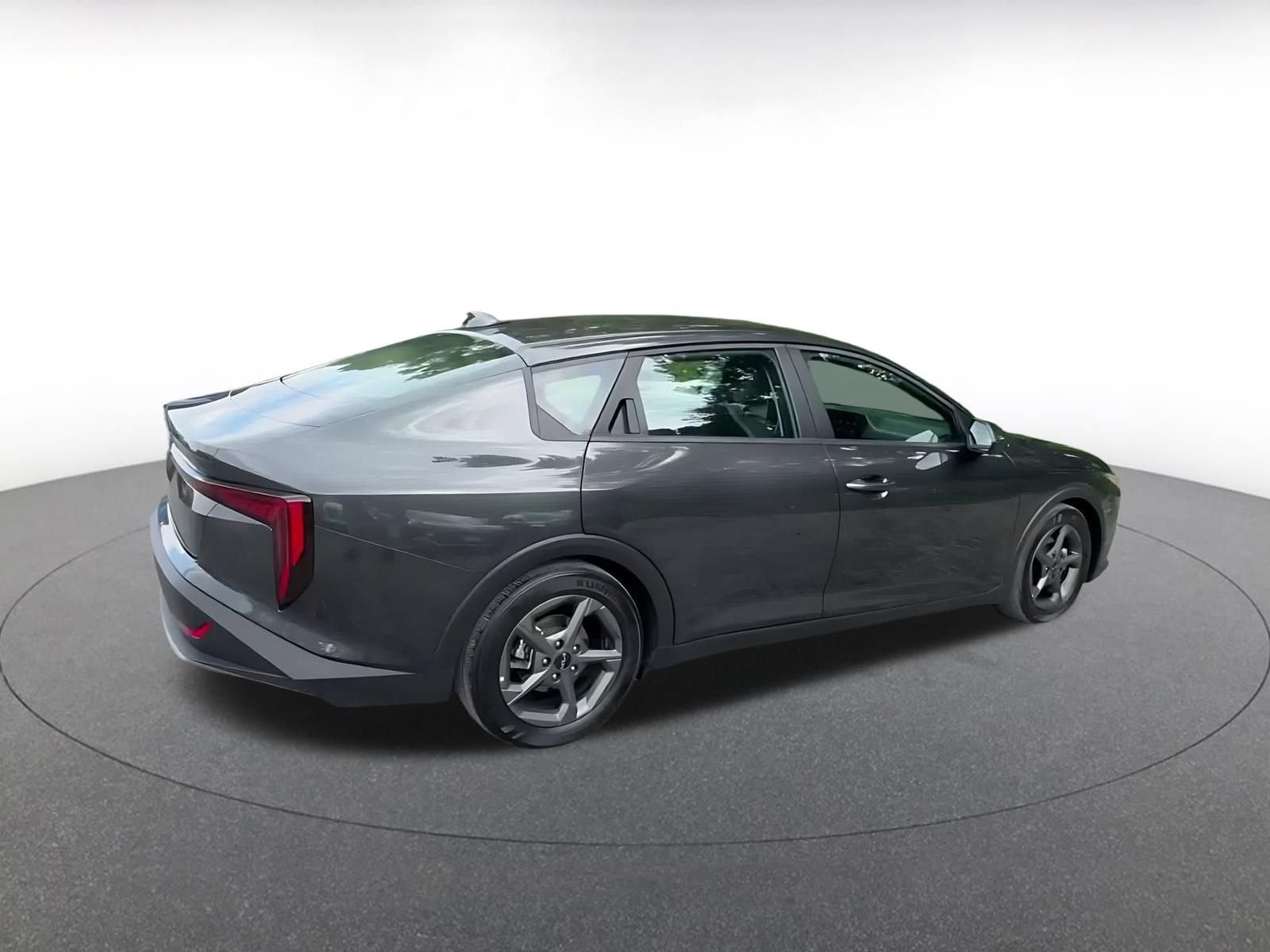 Thumbnail: 2026 Kia K4 - 14