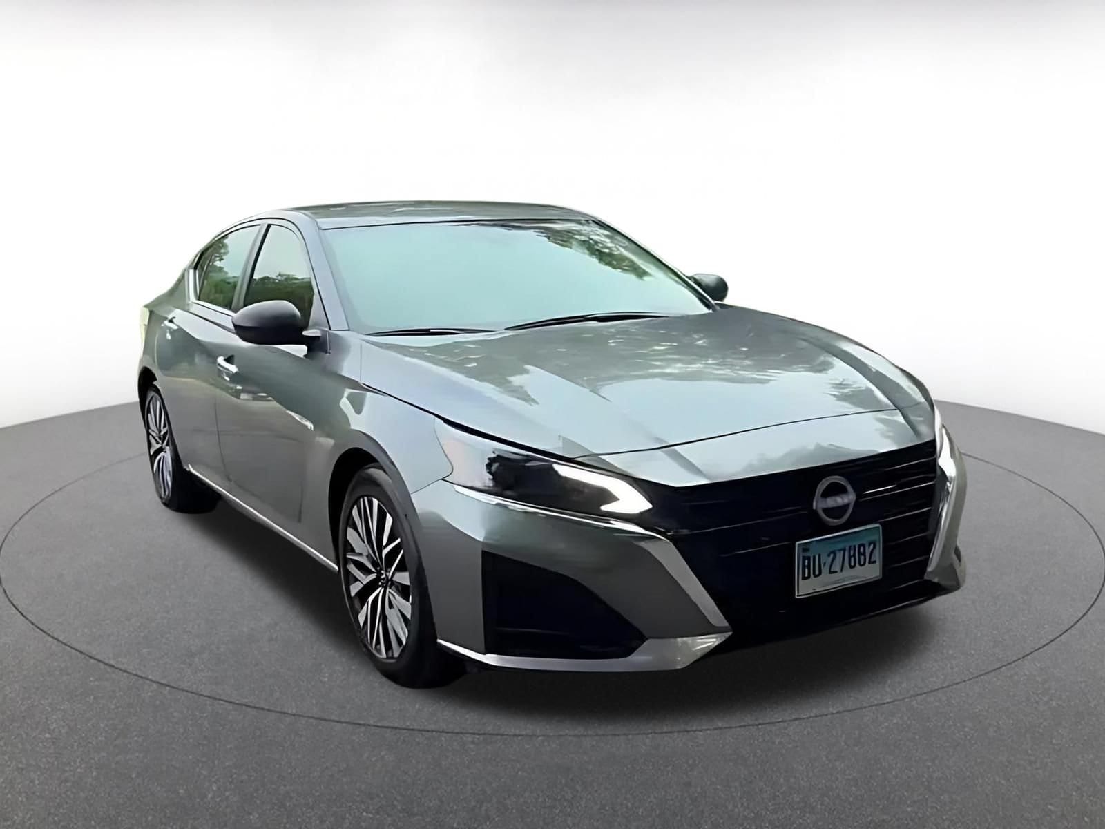 Thumbnail: 2025 Nissan Altima - 3