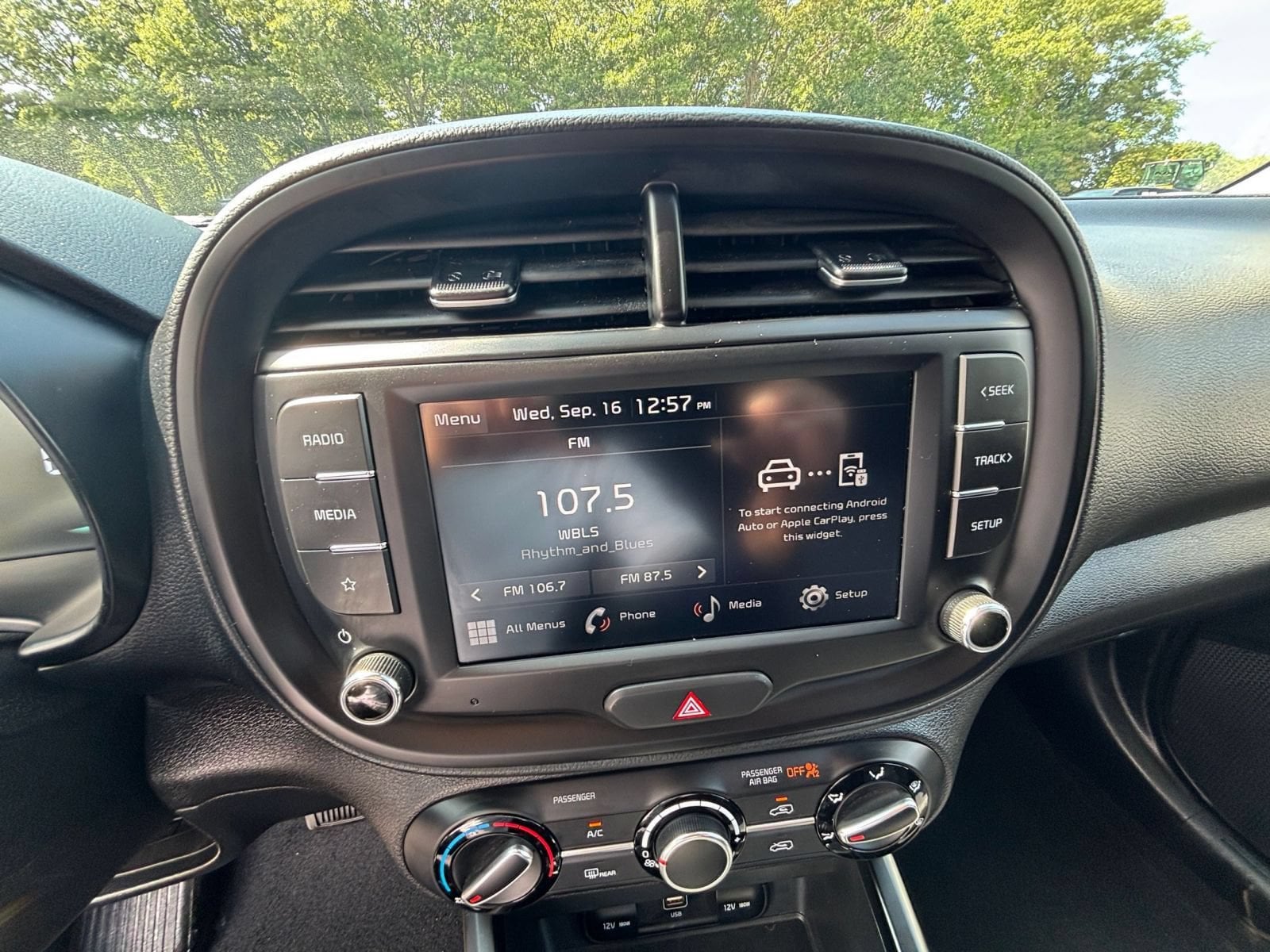 Thumbnail: 2025 Kia Soul - 18