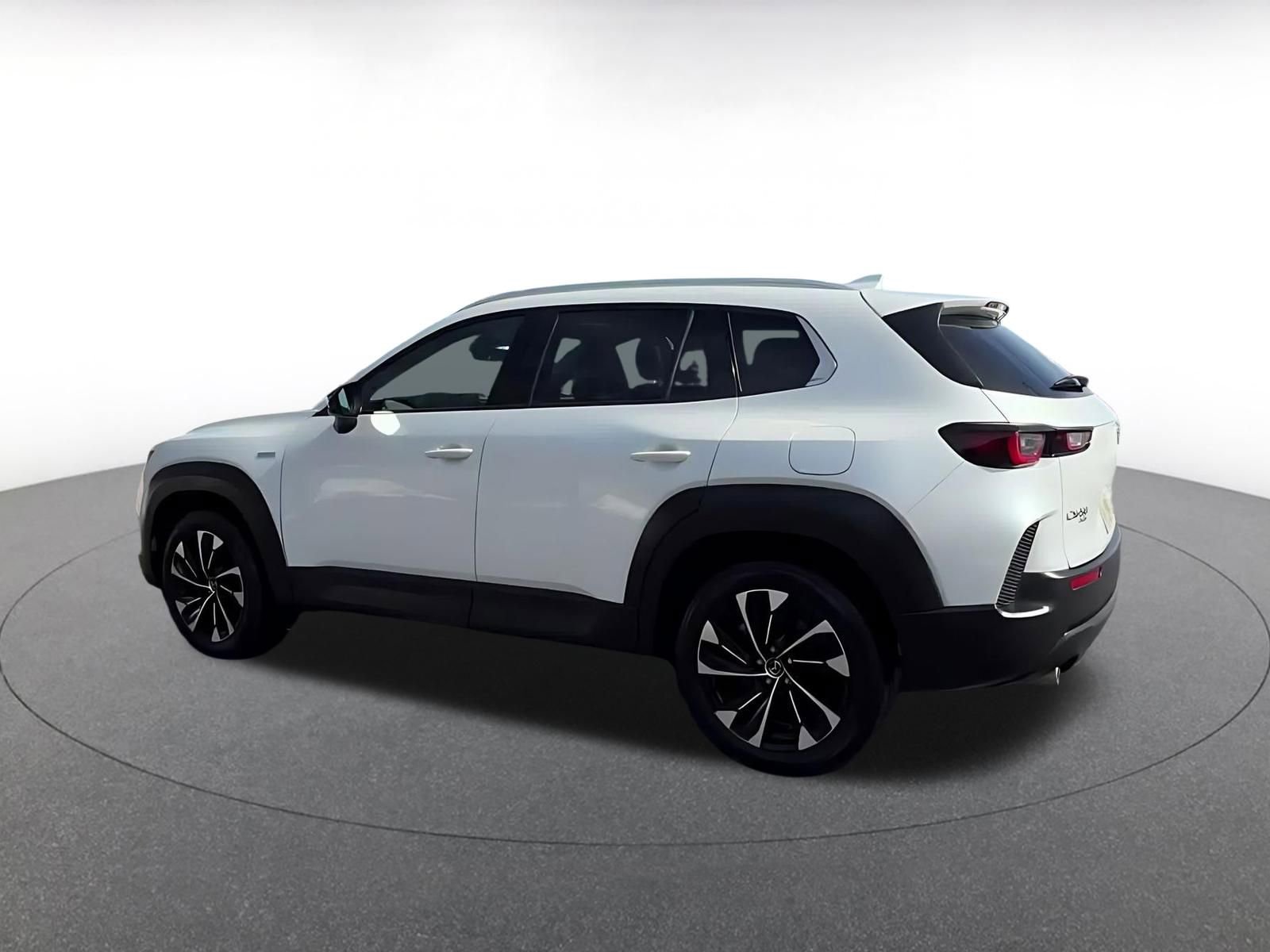 Thumbnail: 2025 Mazda CX-50 - 10