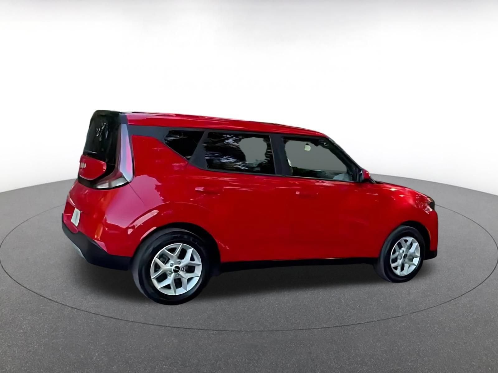 Thumbnail: 2025 Kia Soul - 15