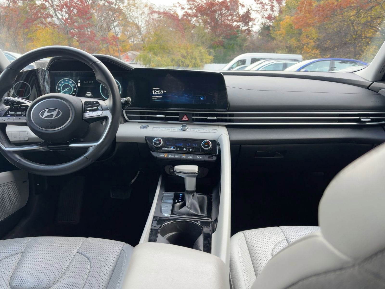 Thumbnail: 2025 Hyundai Elantra - 20