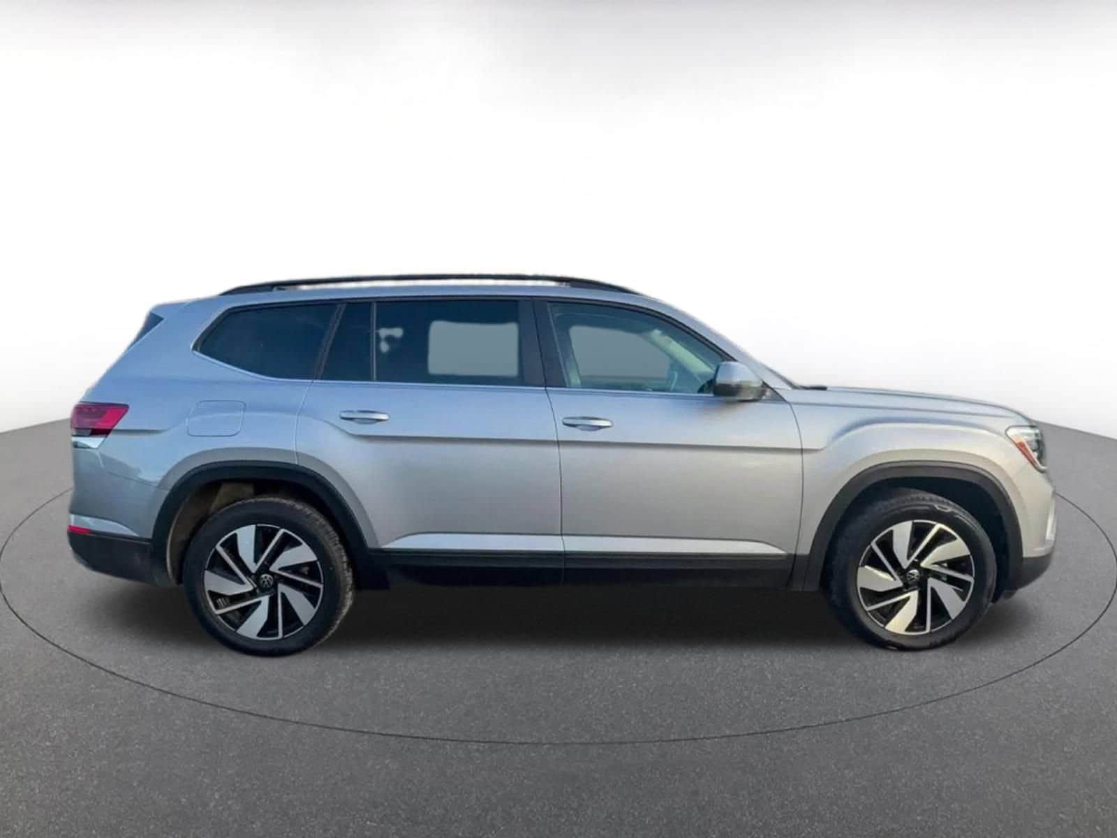 Thumbnail: 2025 Volkswagen Atlas - 16