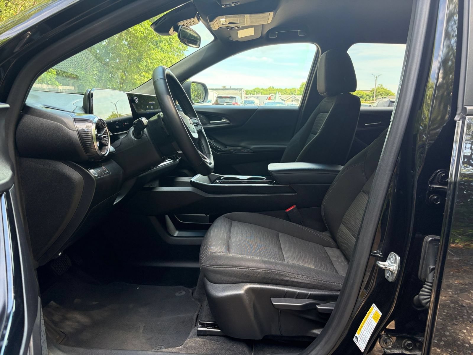 Thumbnail: 2025 Chevrolet Equinox - 27