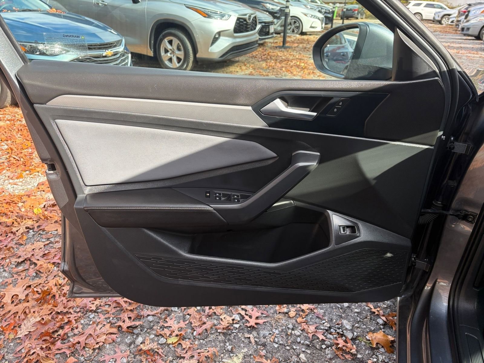 Thumbnail: 2025 Volkswagen Jetta - 20