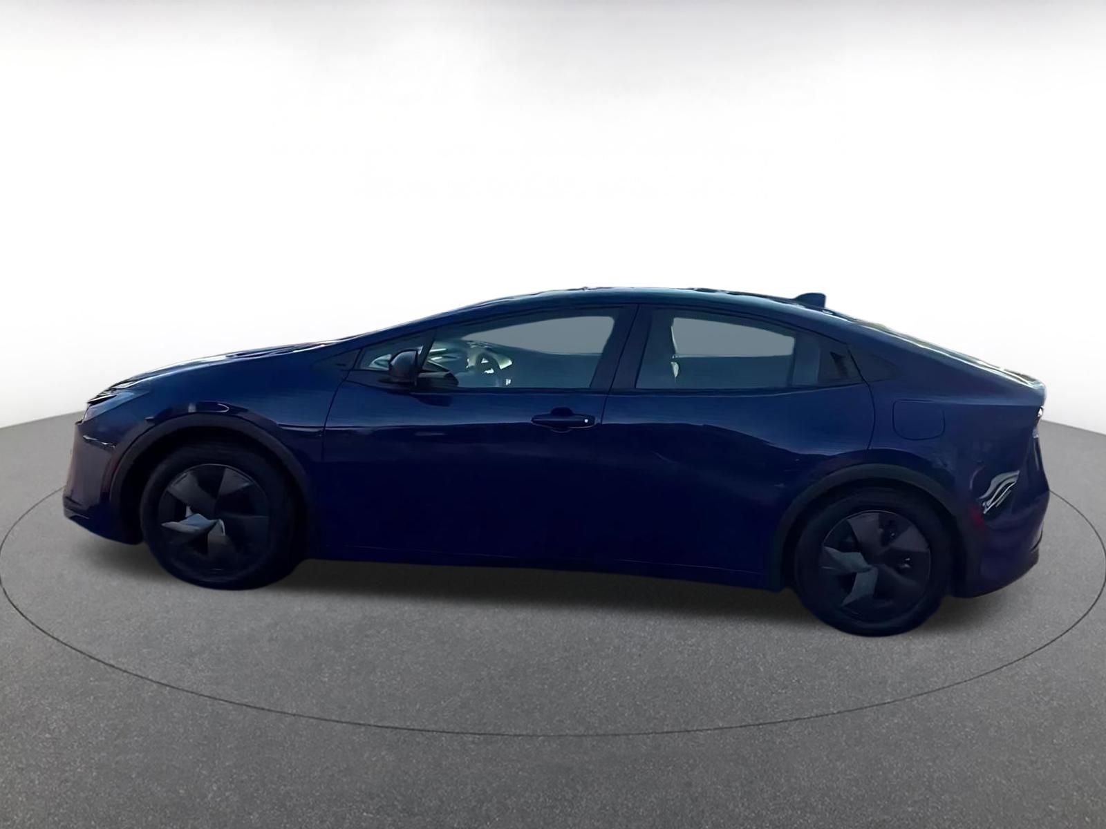 Thumbnail: 2025 Toyota Prius - 8