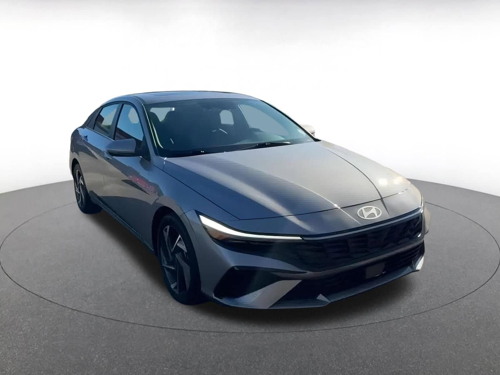 Thumbnail: 2025 Hyundai Elantra - 3