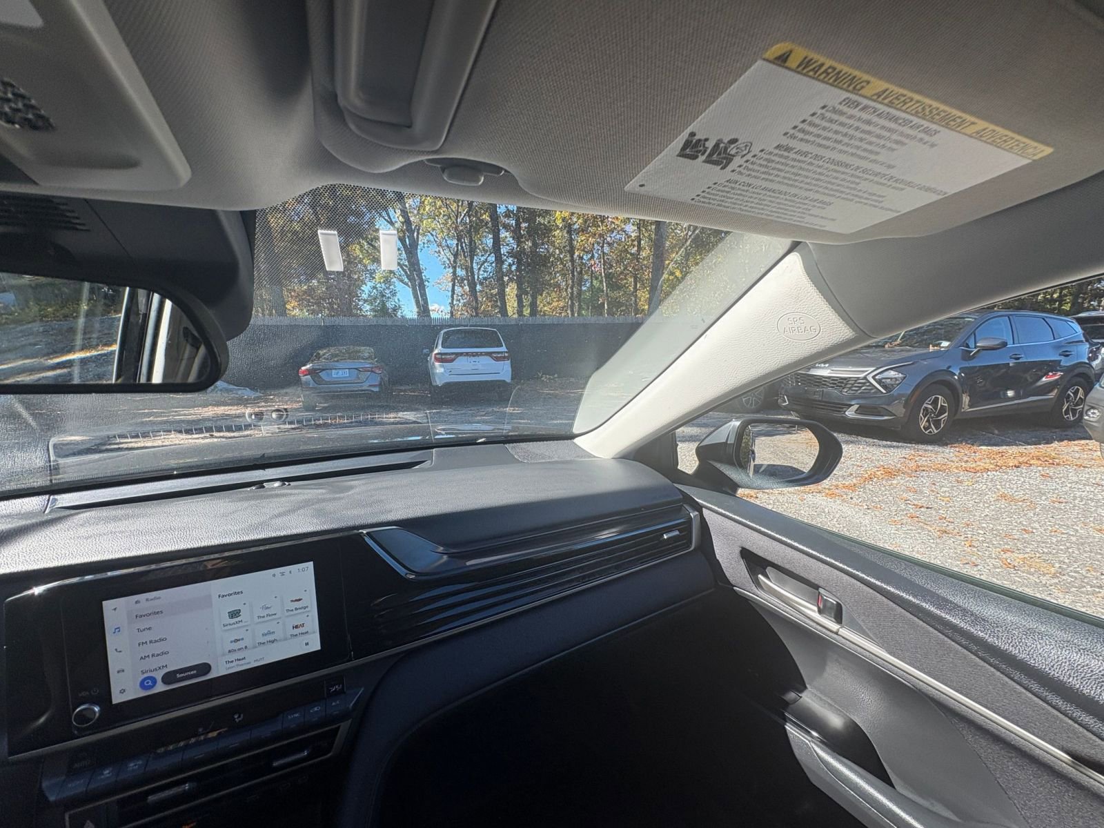 Thumbnail: 2025 Toyota Camry - 31