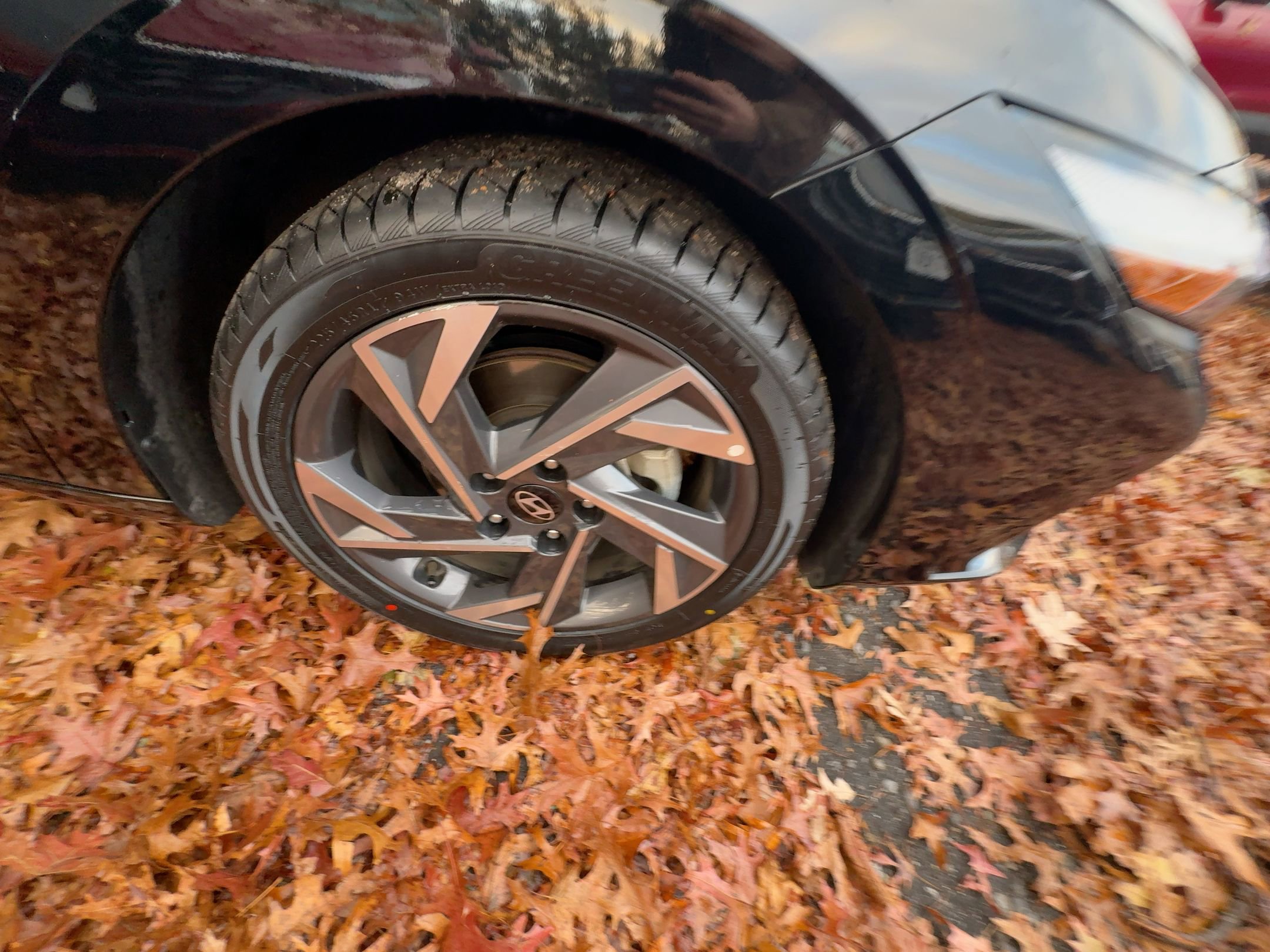 Thumbnail: 2025 Hyundai Elantra - 5