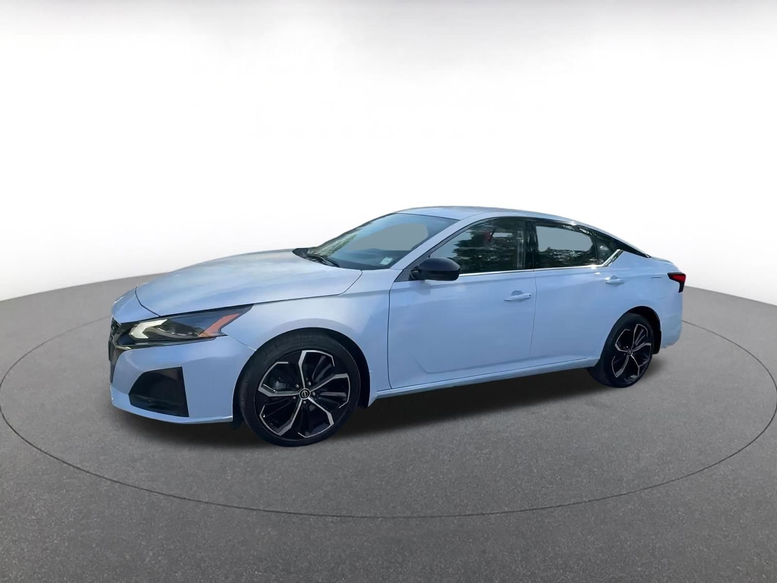 2024 Nissan Altima SR 7