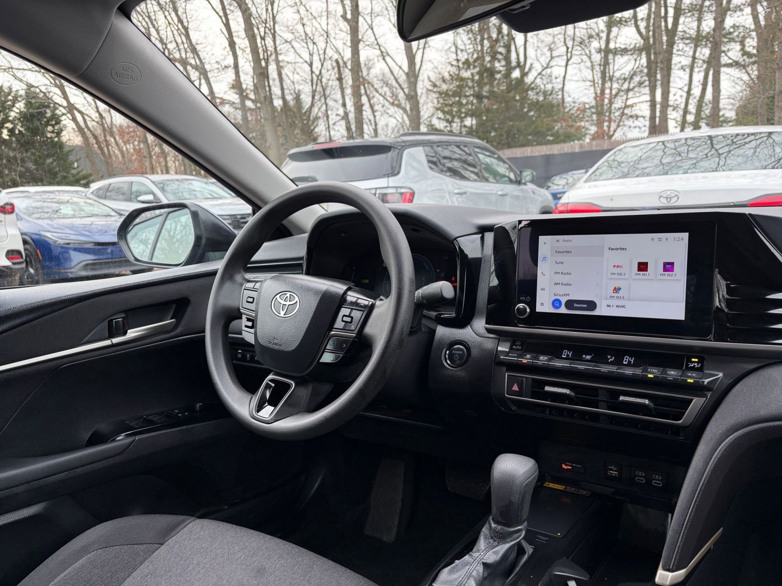 Thumbnail: 2025 Toyota Camry - 33