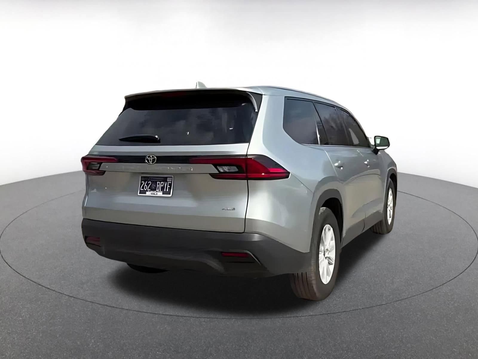 Thumbnail: 2025 Toyota Grand Highlander - 14