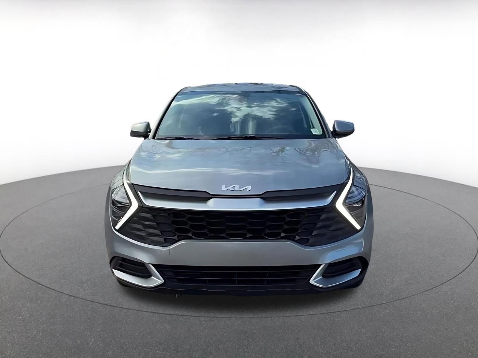 Thumbnail: 2025 Kia Sportage - 4