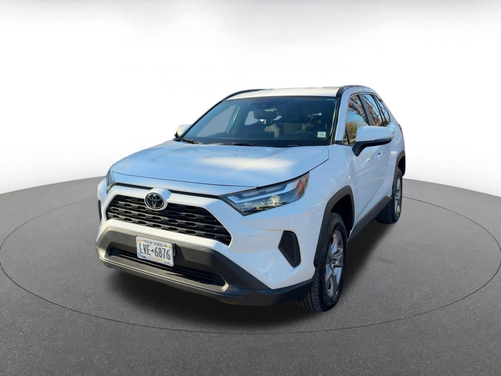 Thumbnail: 2025 Toyota RAV4 - 3