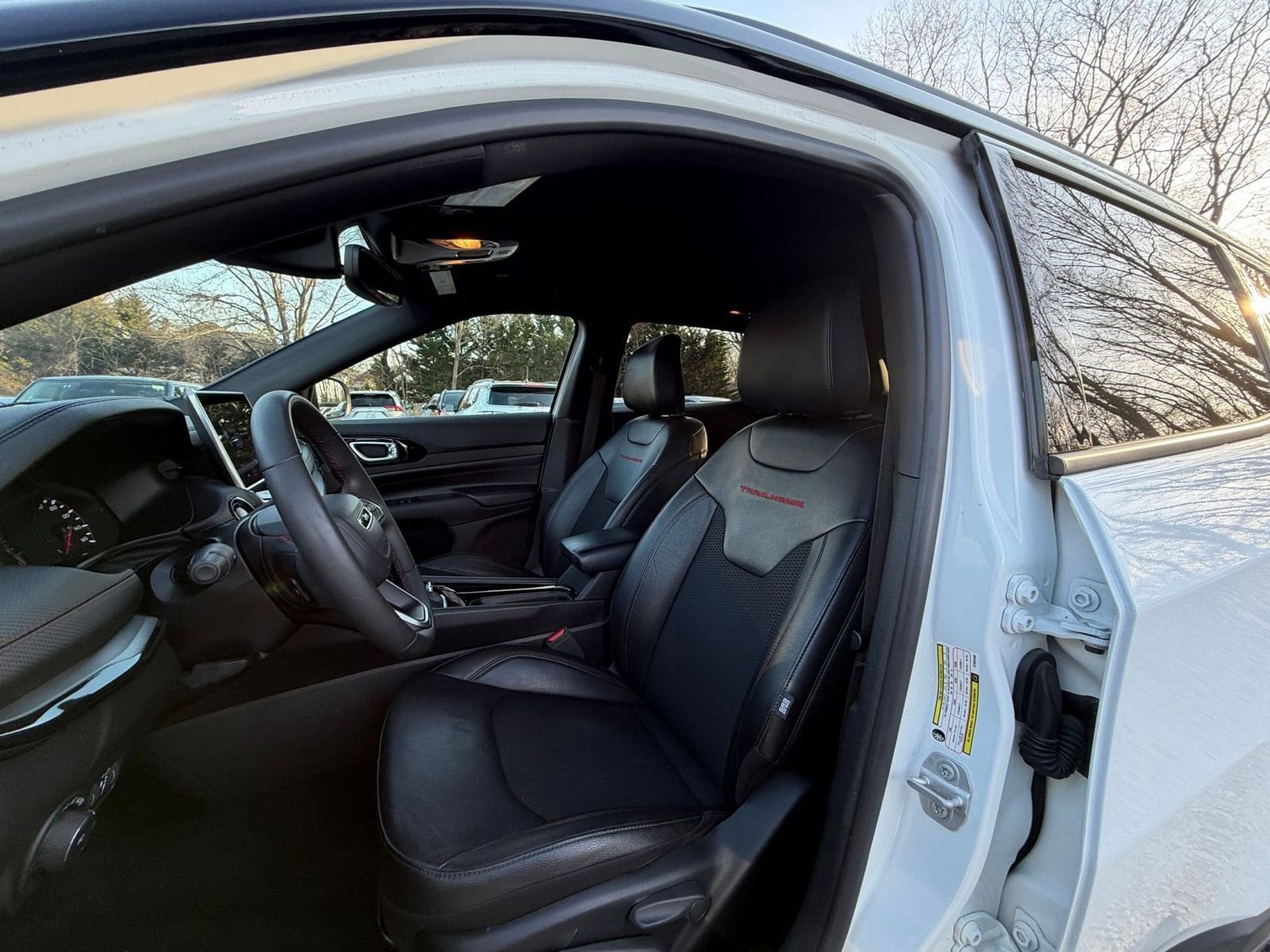 Thumbnail: 2025 Jeep Compass - 25