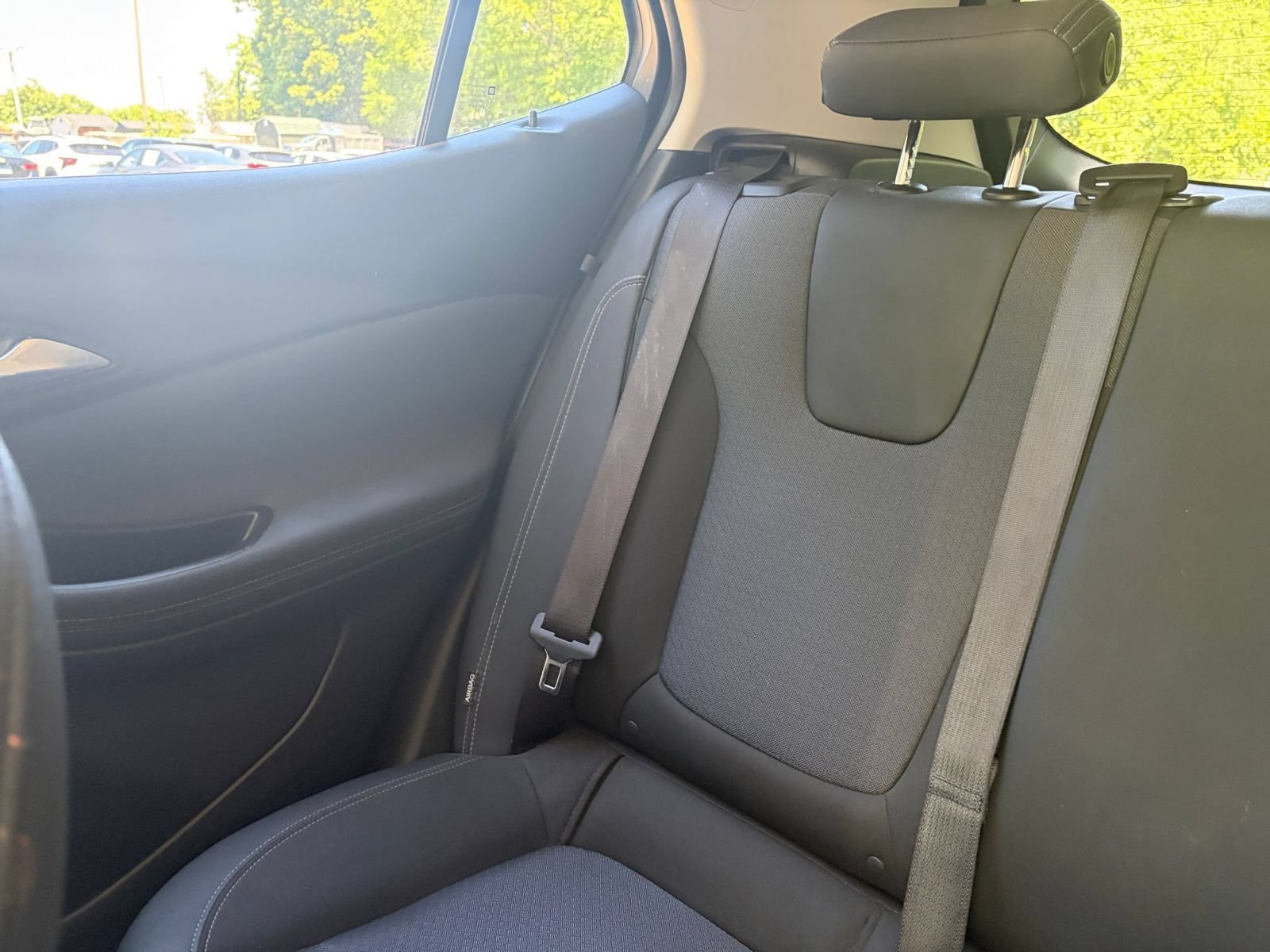 Thumbnail: 2025 Buick Encore GX - 33