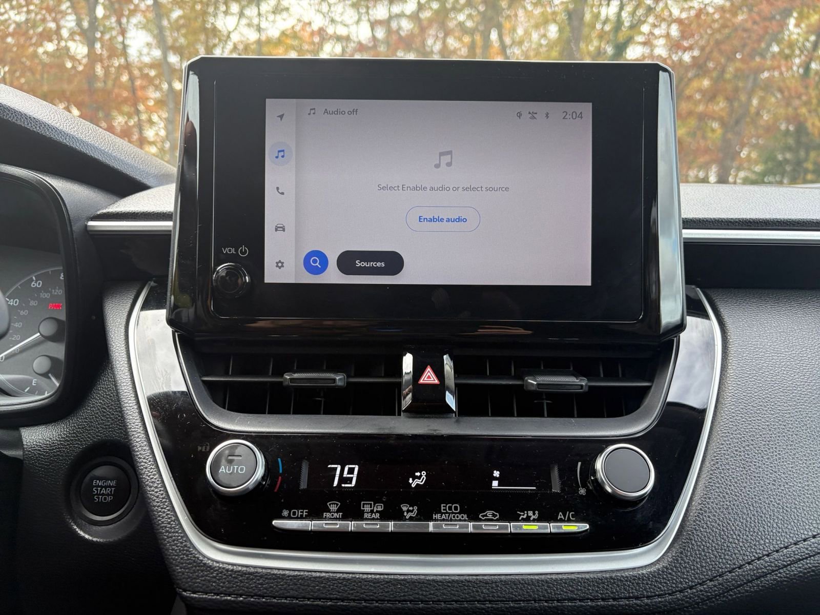 Thumbnail: 2025 Toyota Corolla Cross - 18