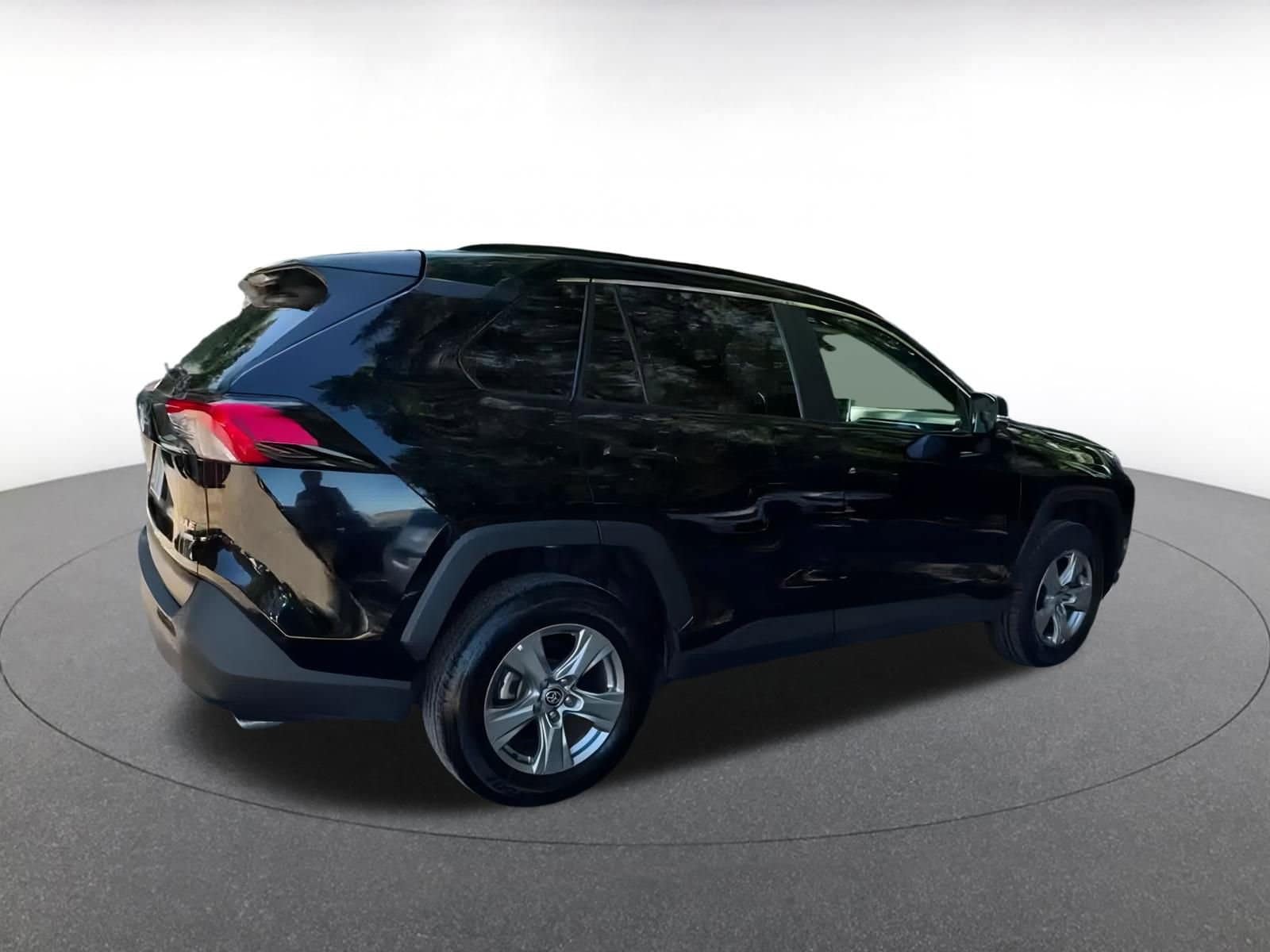 Thumbnail: 2024 Toyota RAV4 - 15