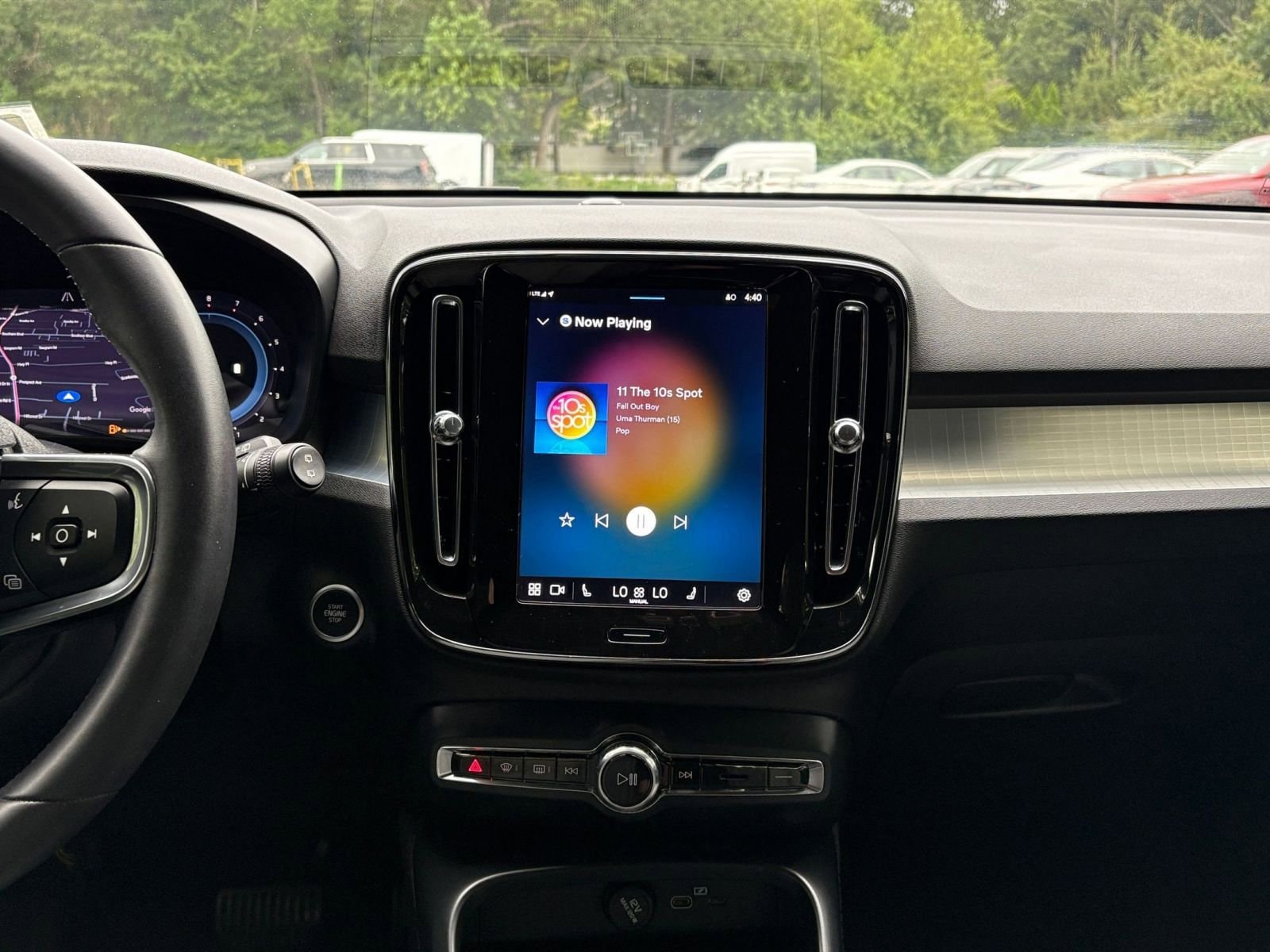 Thumbnail: 2024 Volvo XC40 - 18