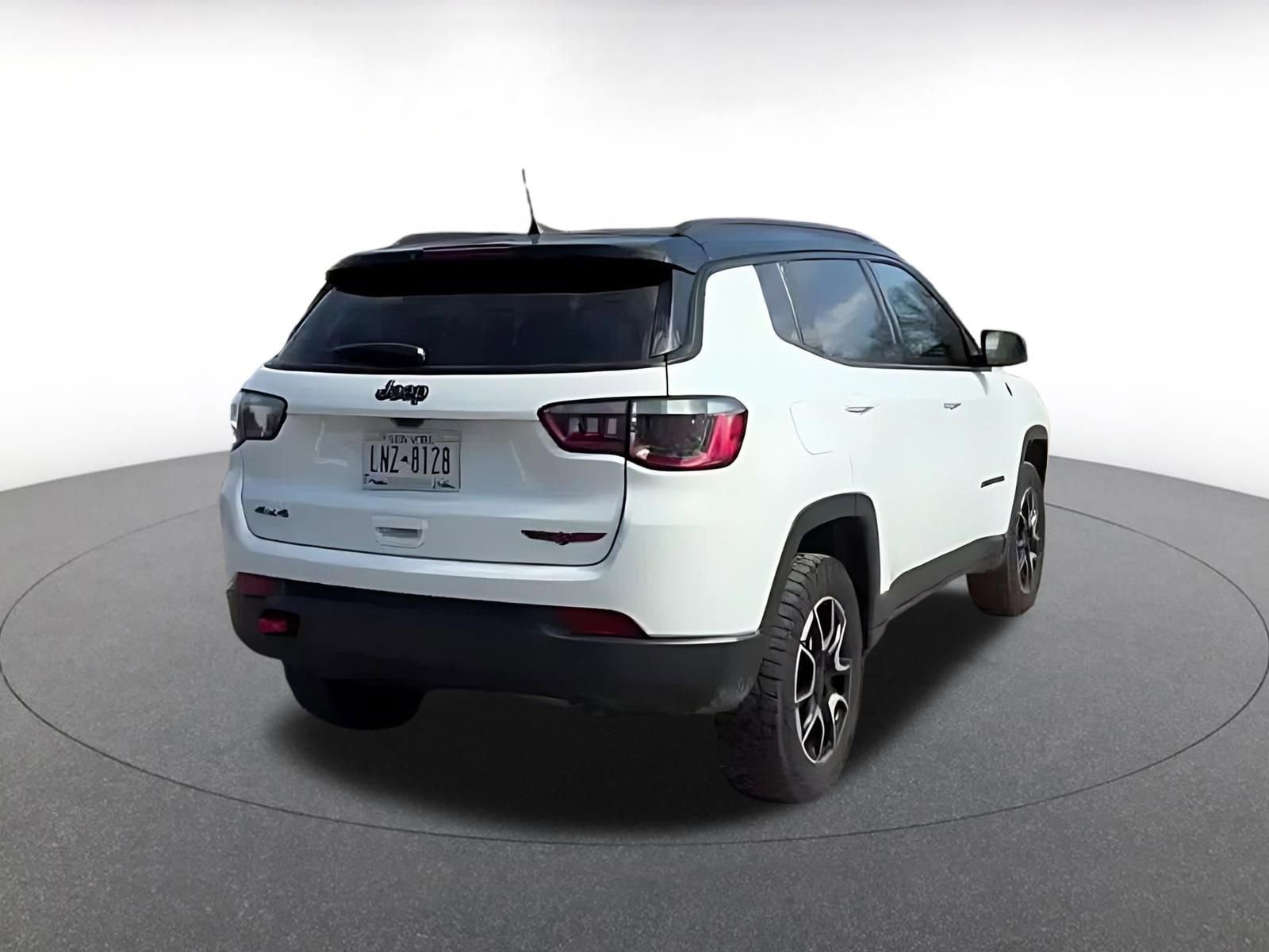 Thumbnail: 2025 Jeep Compass - 12