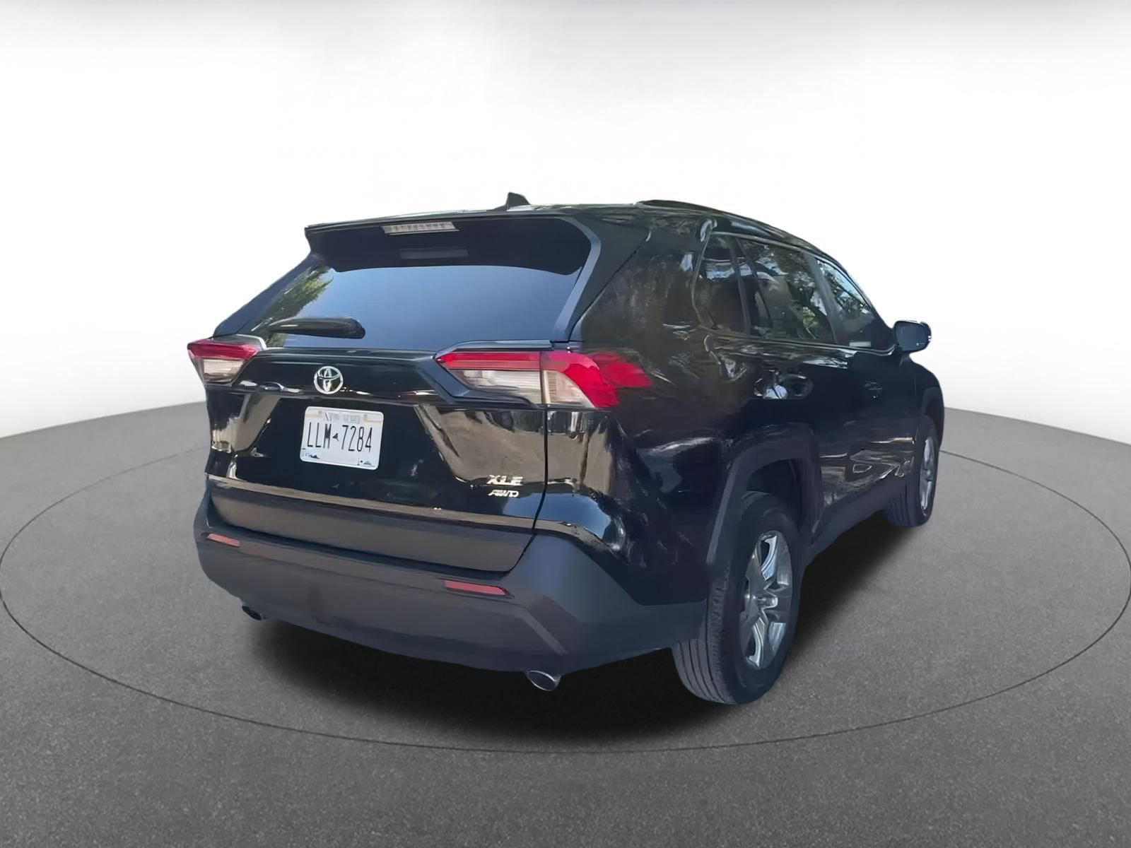 Thumbnail: 2024 Toyota RAV4 - 14