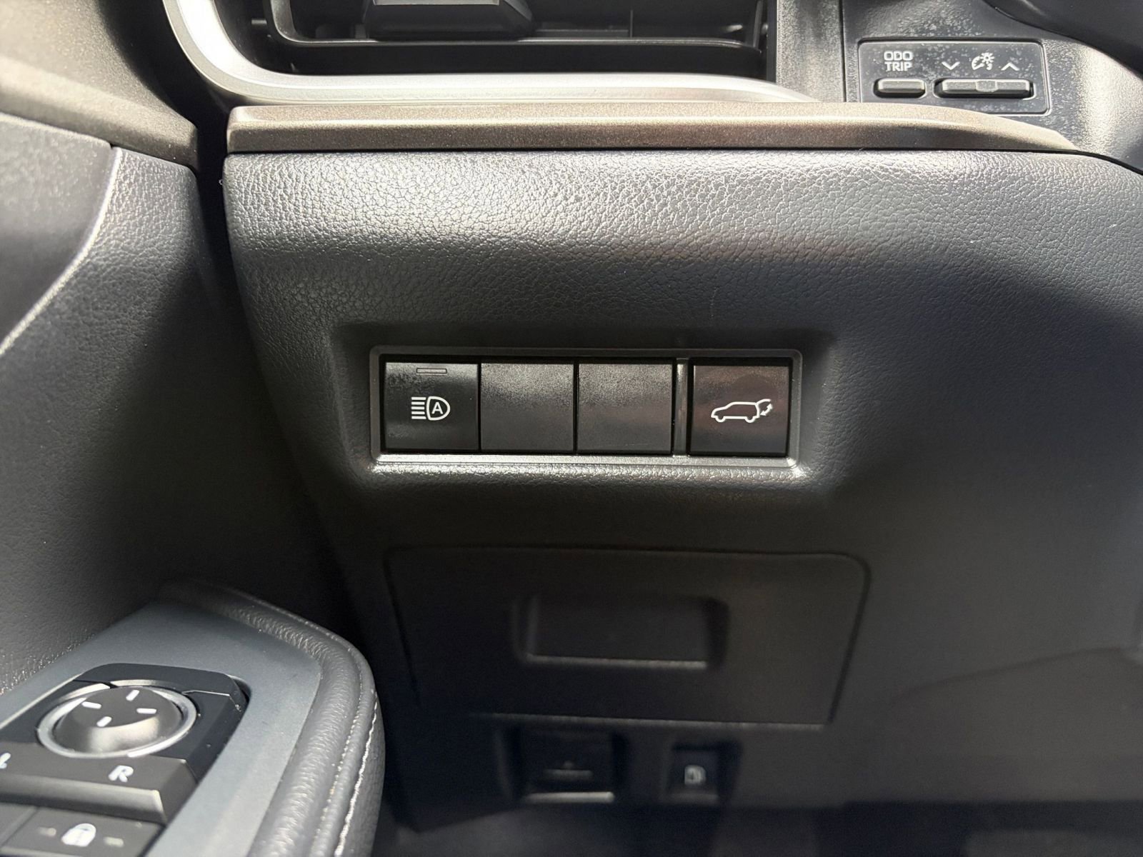 Thumbnail: 2025 Toyota Grand Highlander - 30