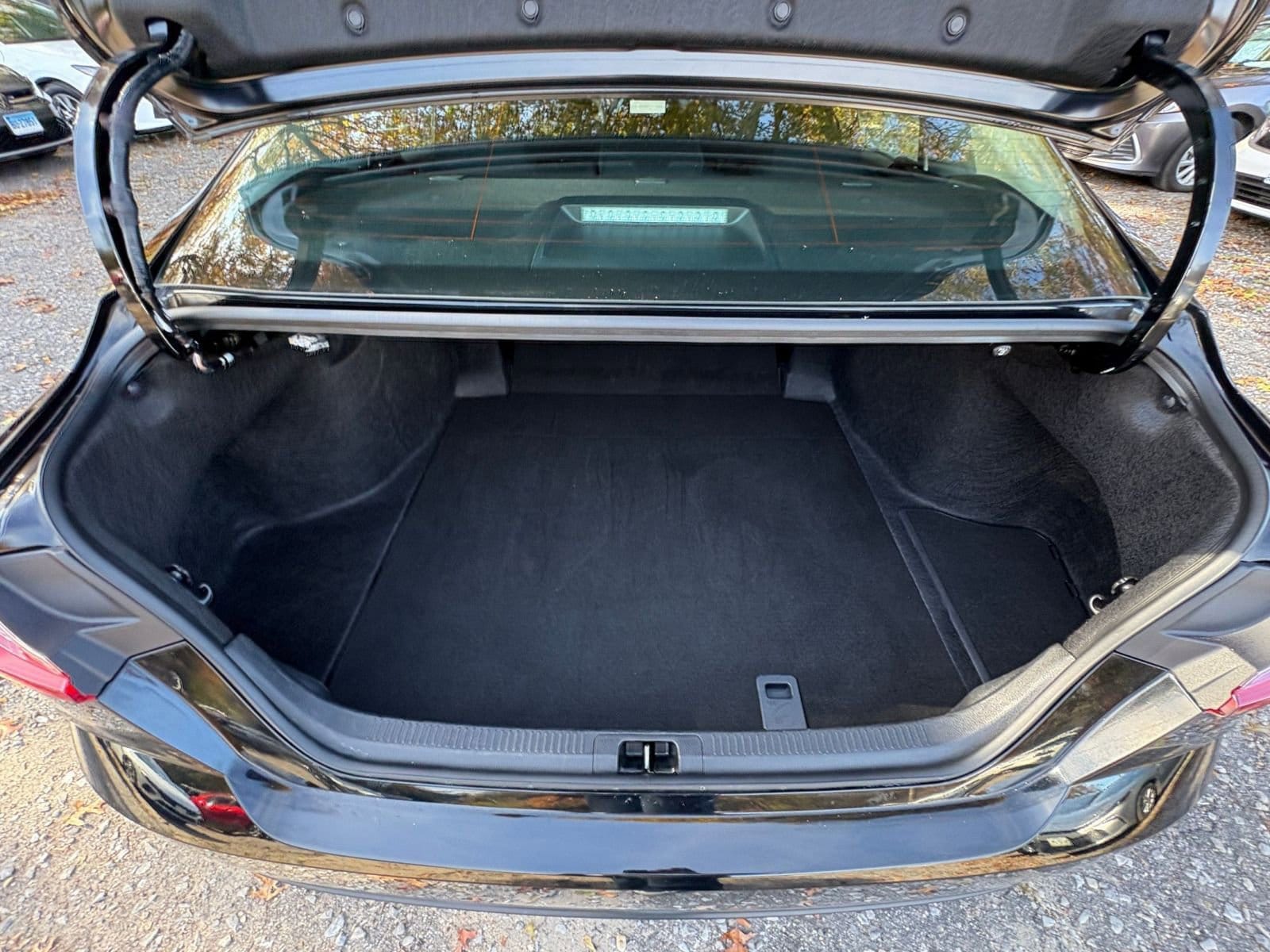 Thumbnail: 2025 Toyota Camry - 28