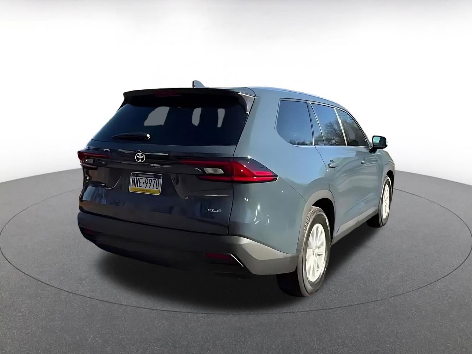 Thumbnail: 2025 Toyota Grand Highlander - 14